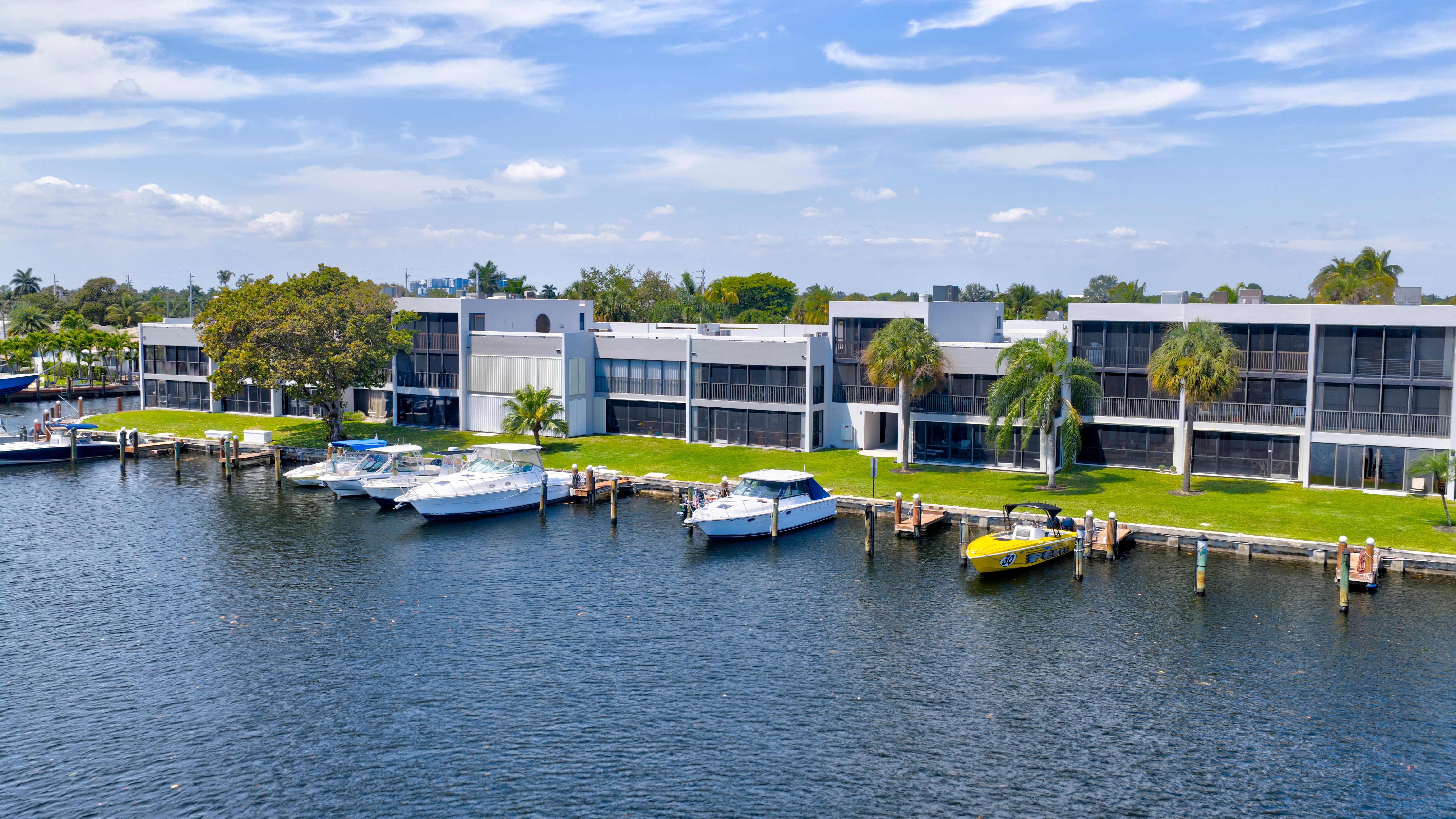1100 SE 5th Court Pompano Beach FL 33060
