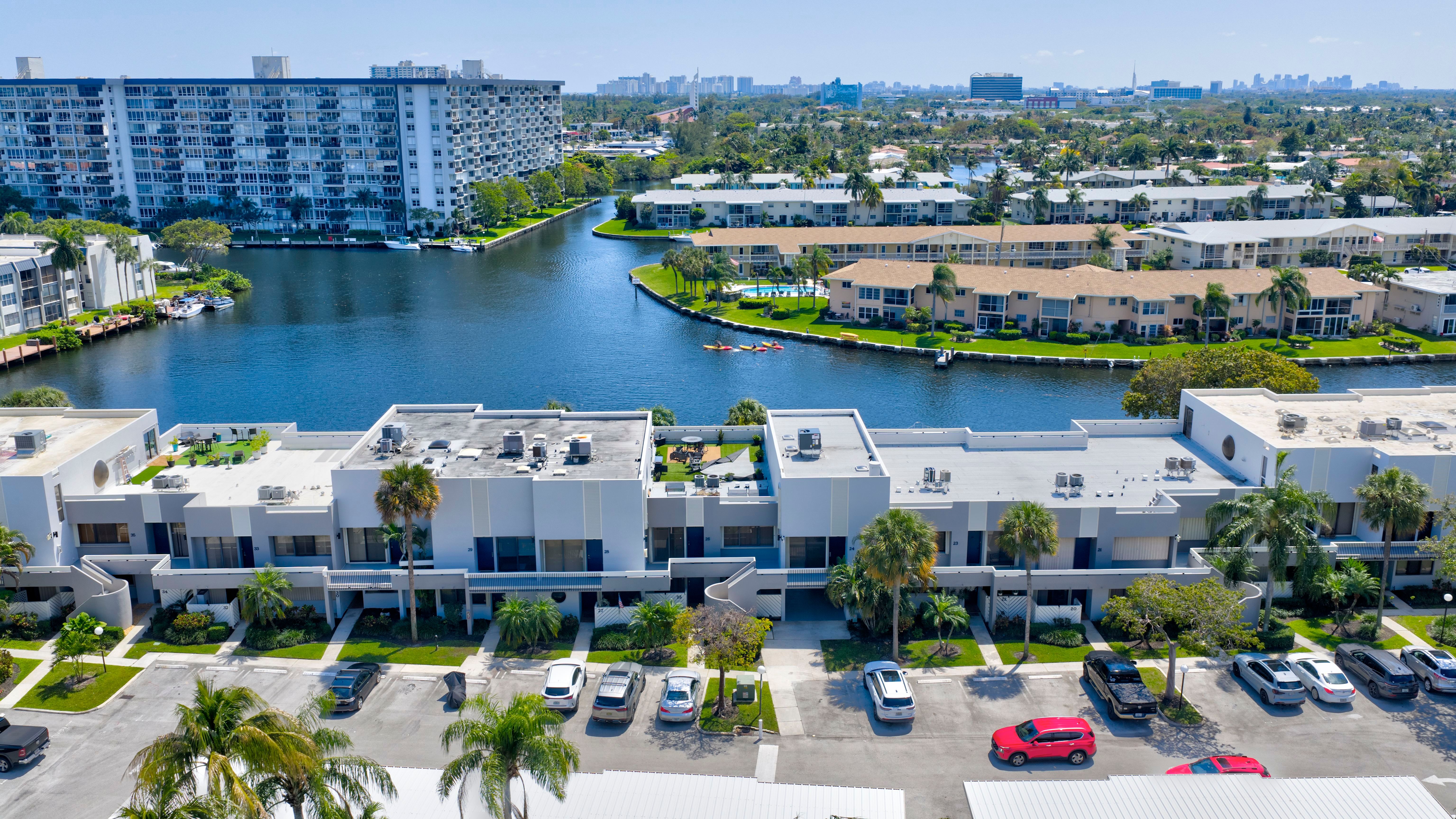 1100 SE 5th Court Pompano Beach FL 33060