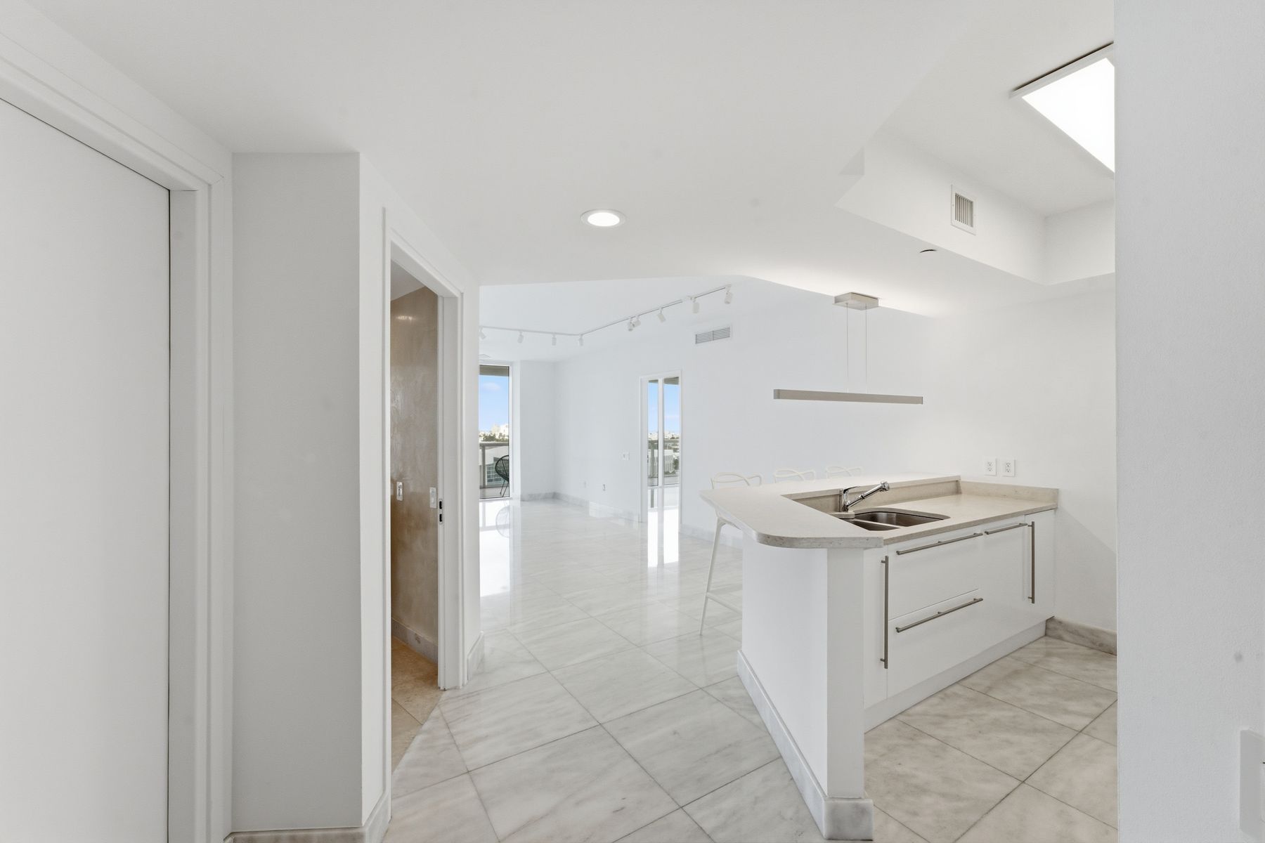 450 Alton Road Miami Beach FL 33139
