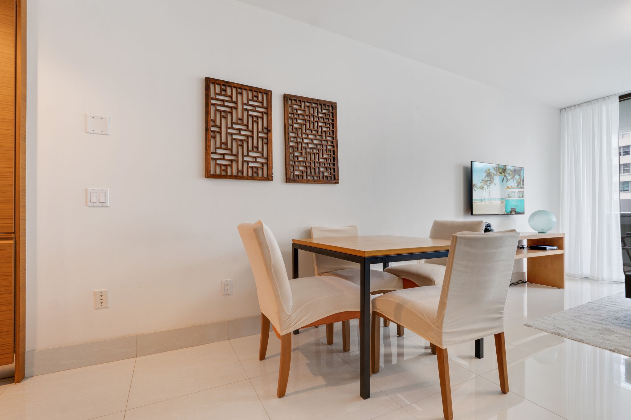 5875 Collins Avenue Miami Beach FL 33140