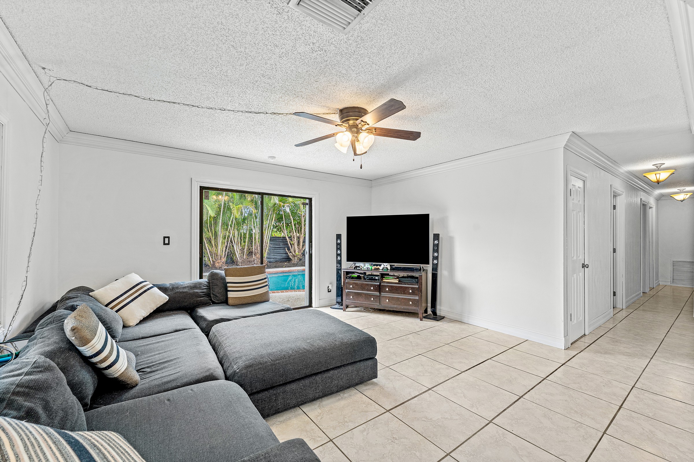 6407 Boulevard Of Champions North Lauderdale FL 33068