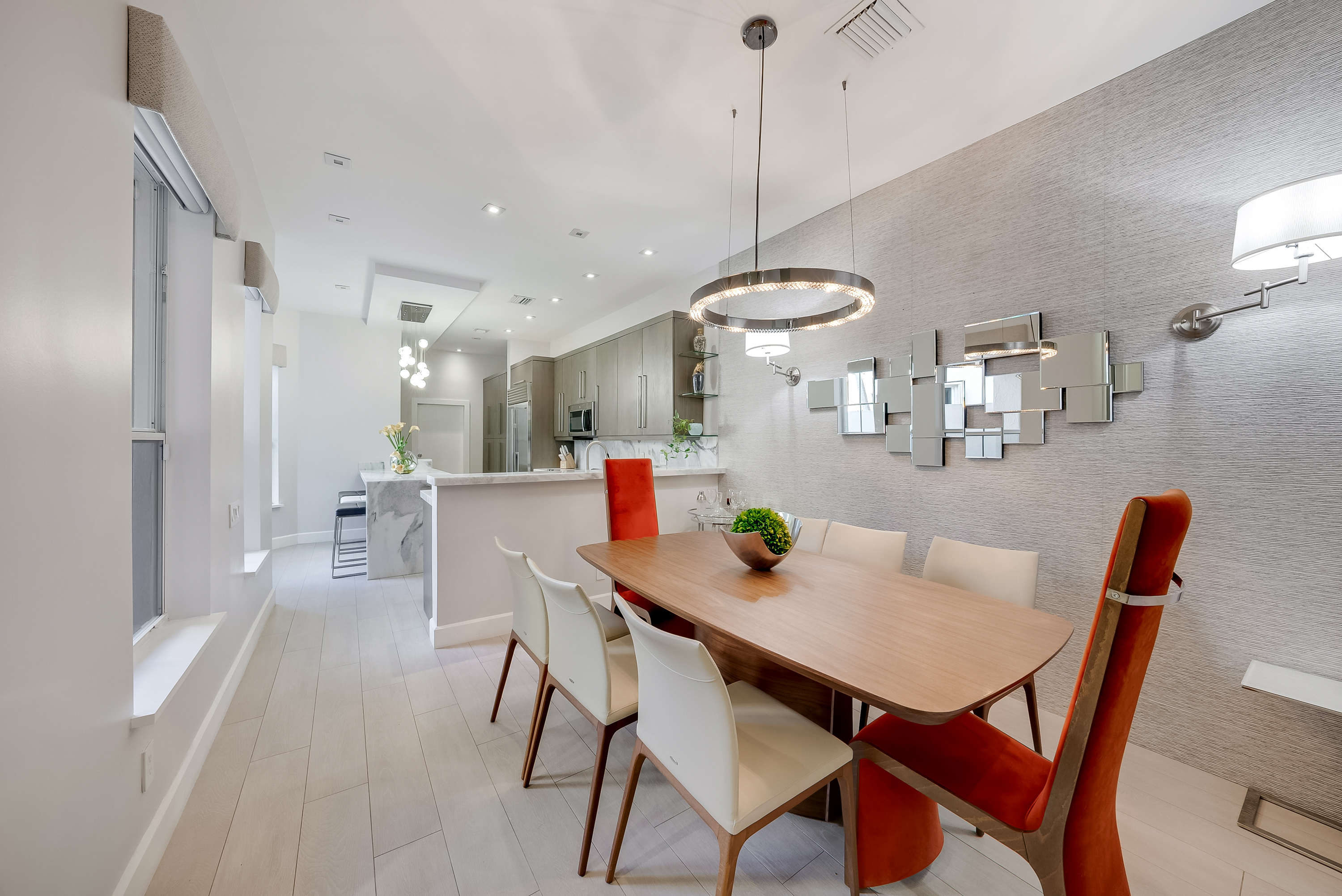 1366 W Harbor View W Hollywood FL 33019