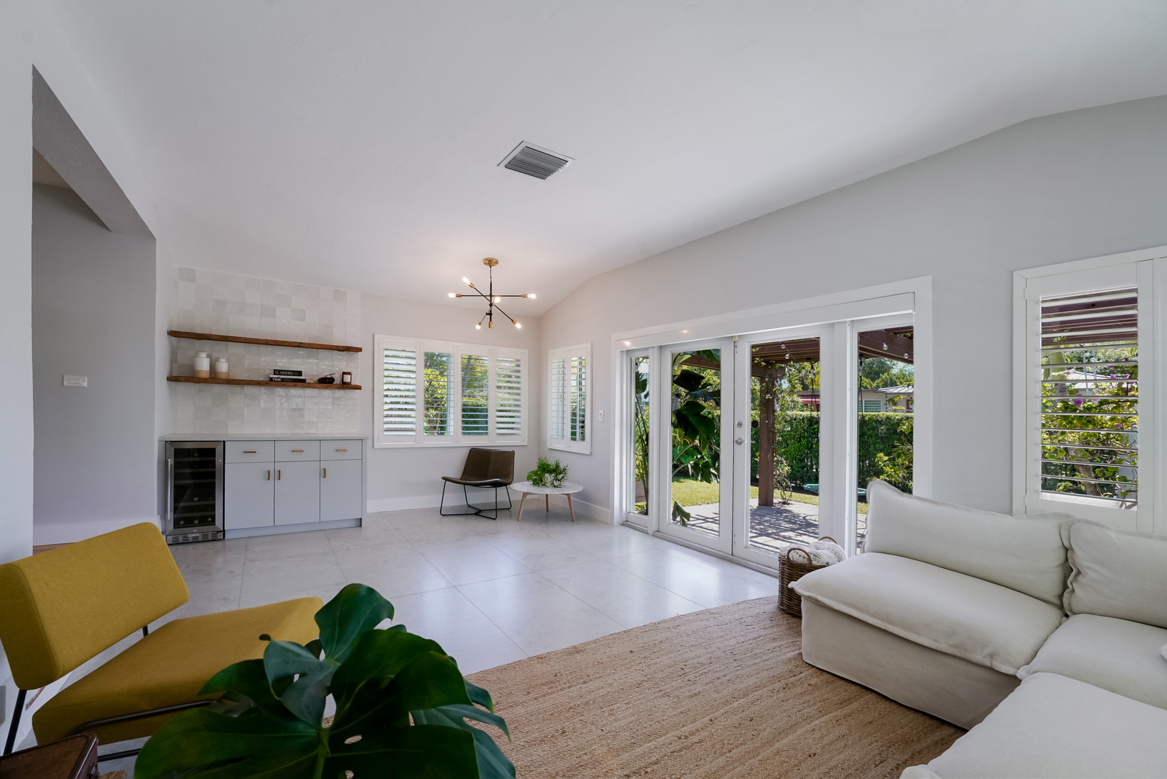 2225 SW 19th Avenue Miami FL 33145