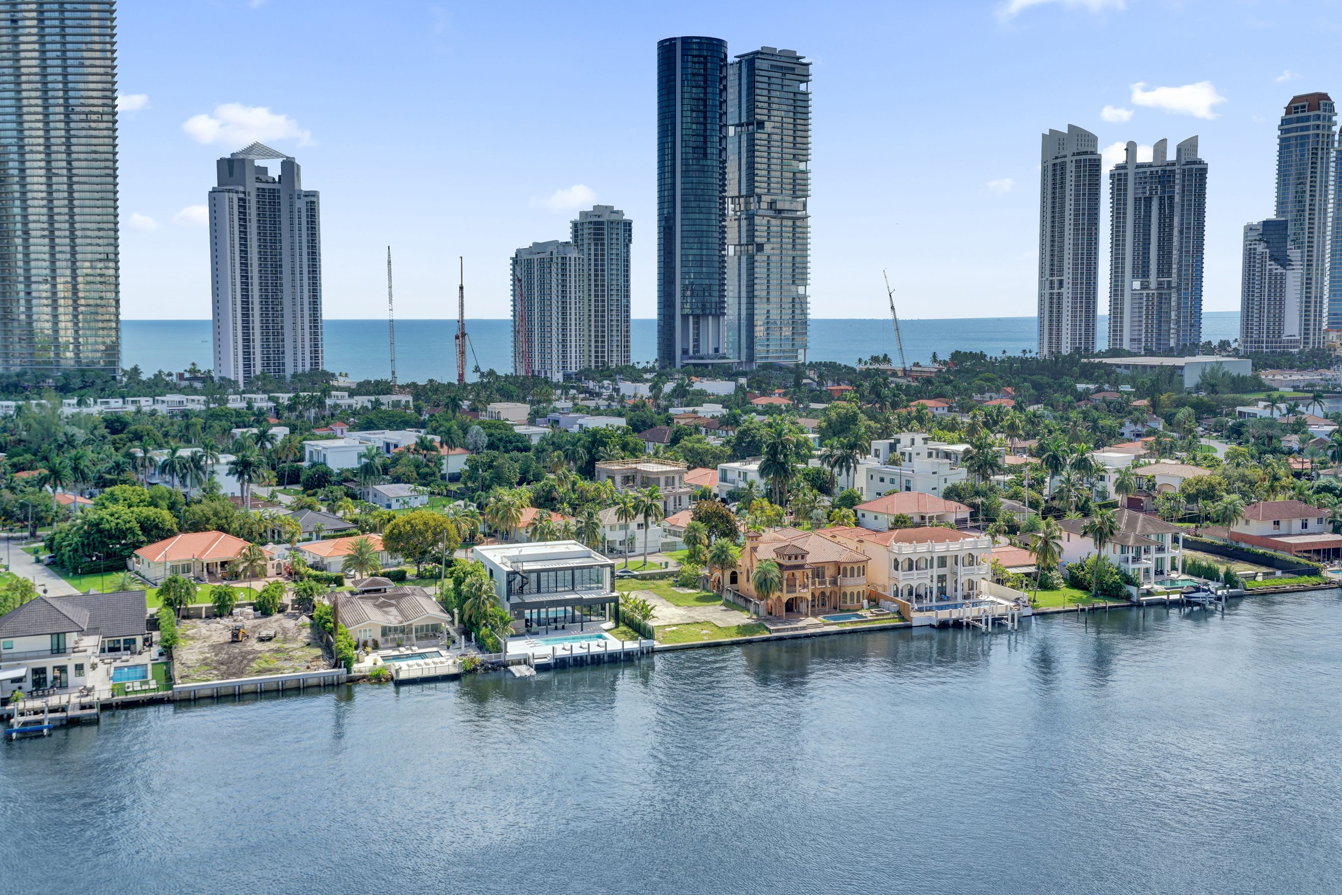 19101 NE 36th Court Aventura FL 33180