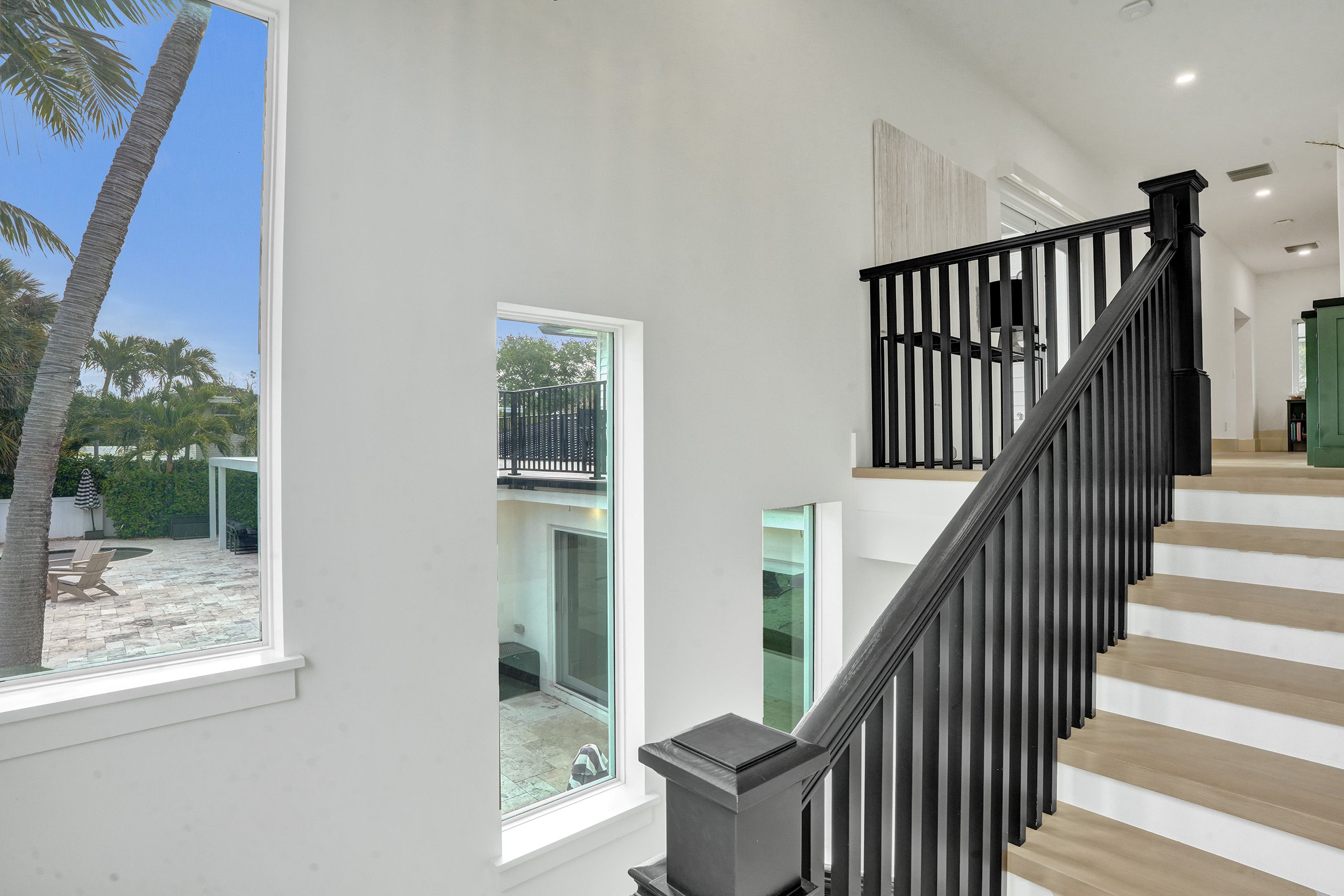 2421 NE 12th Street Fort Lauderdale FL 33304
