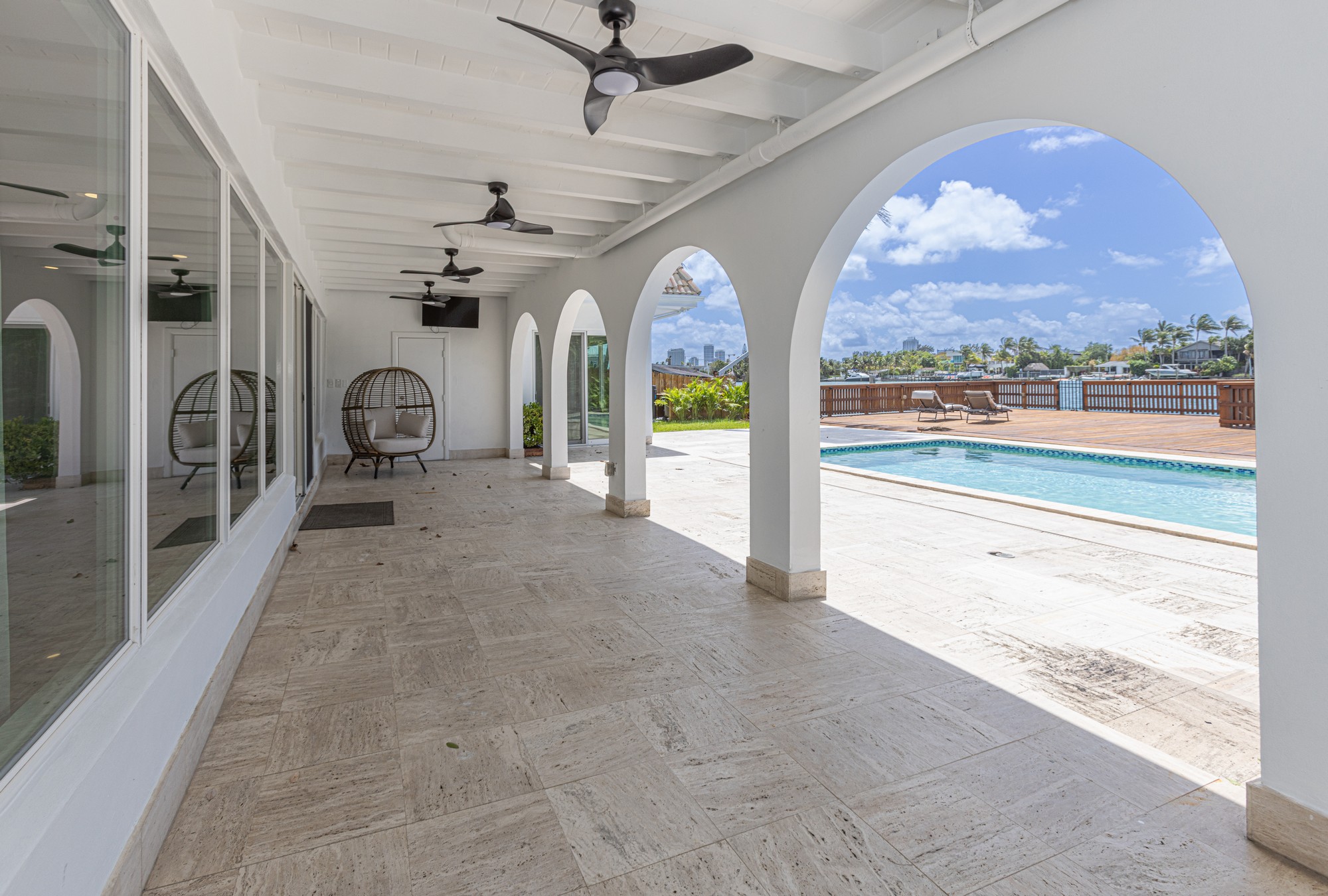 1690 Daytonia Road Miami Beach FL 33141