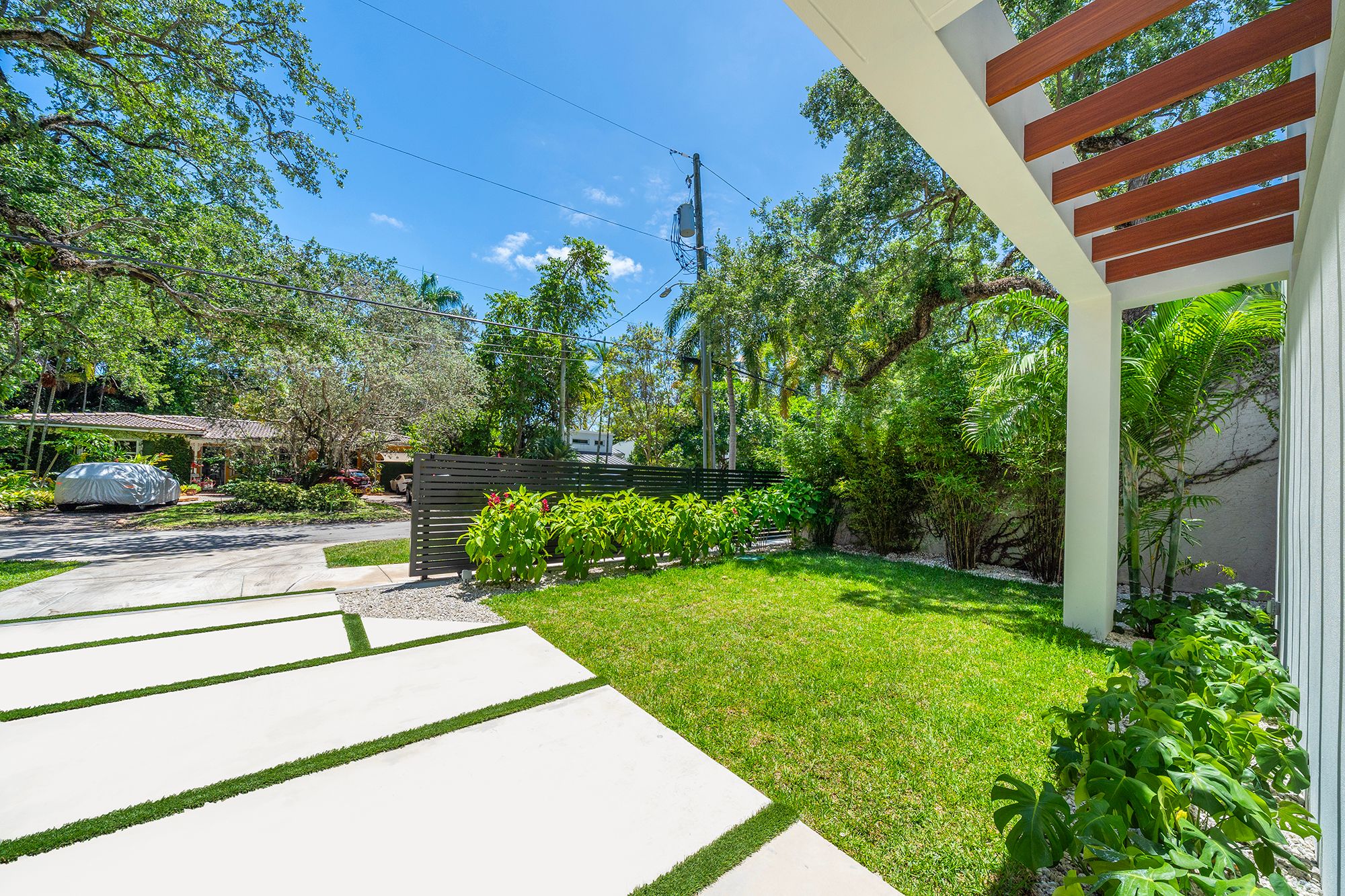2521 Lincoln Avenue Miami FL 33133