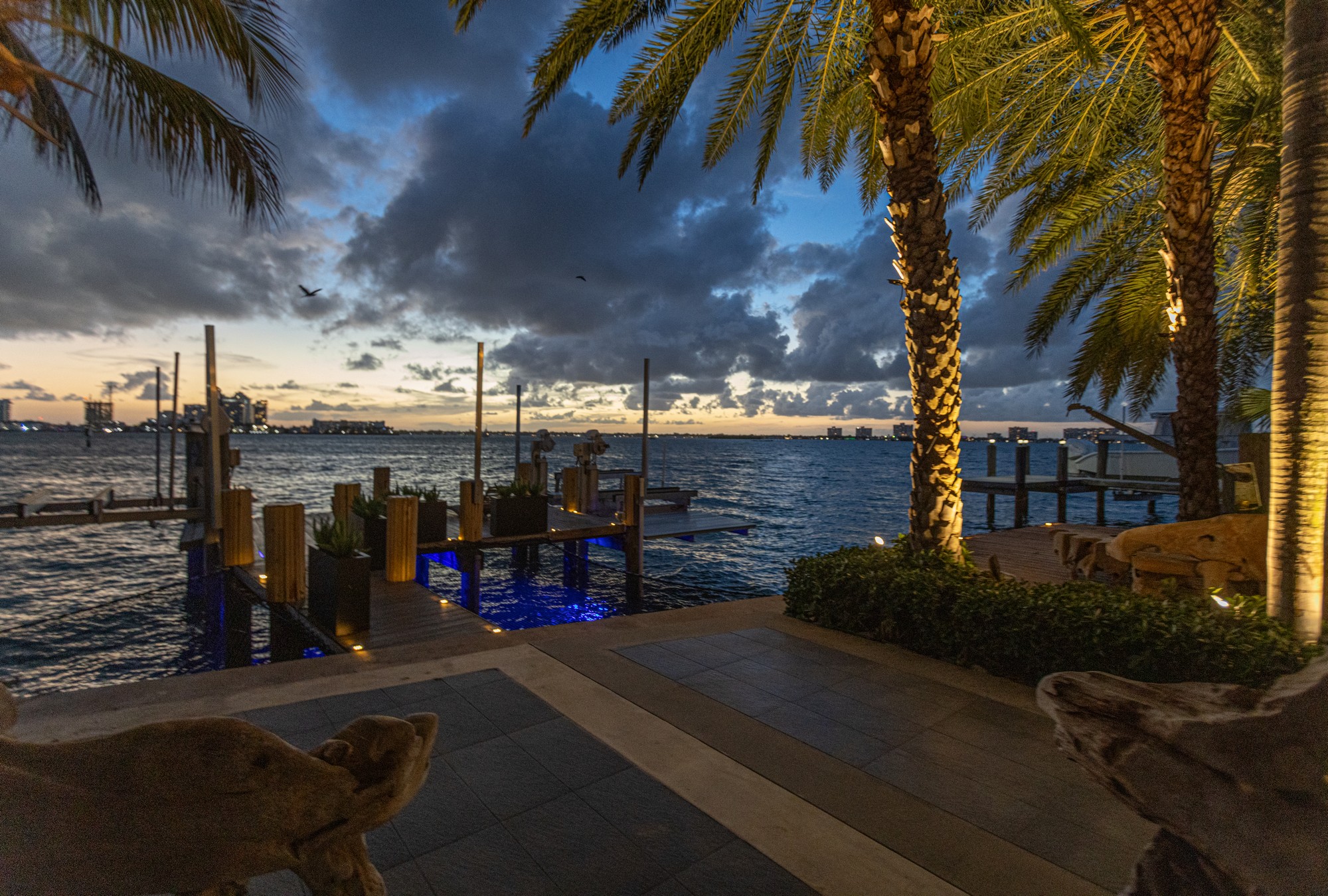 2440 N Shore Terrace Miami Beach FL 33141