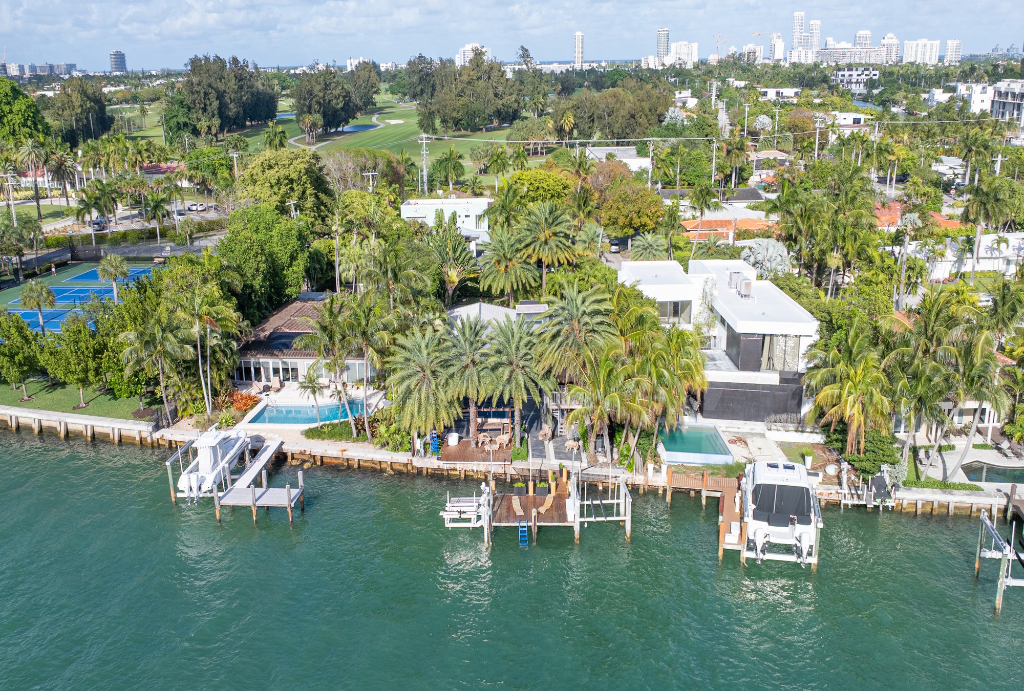 2440 N Shore Terrace Miami Beach FL 33141