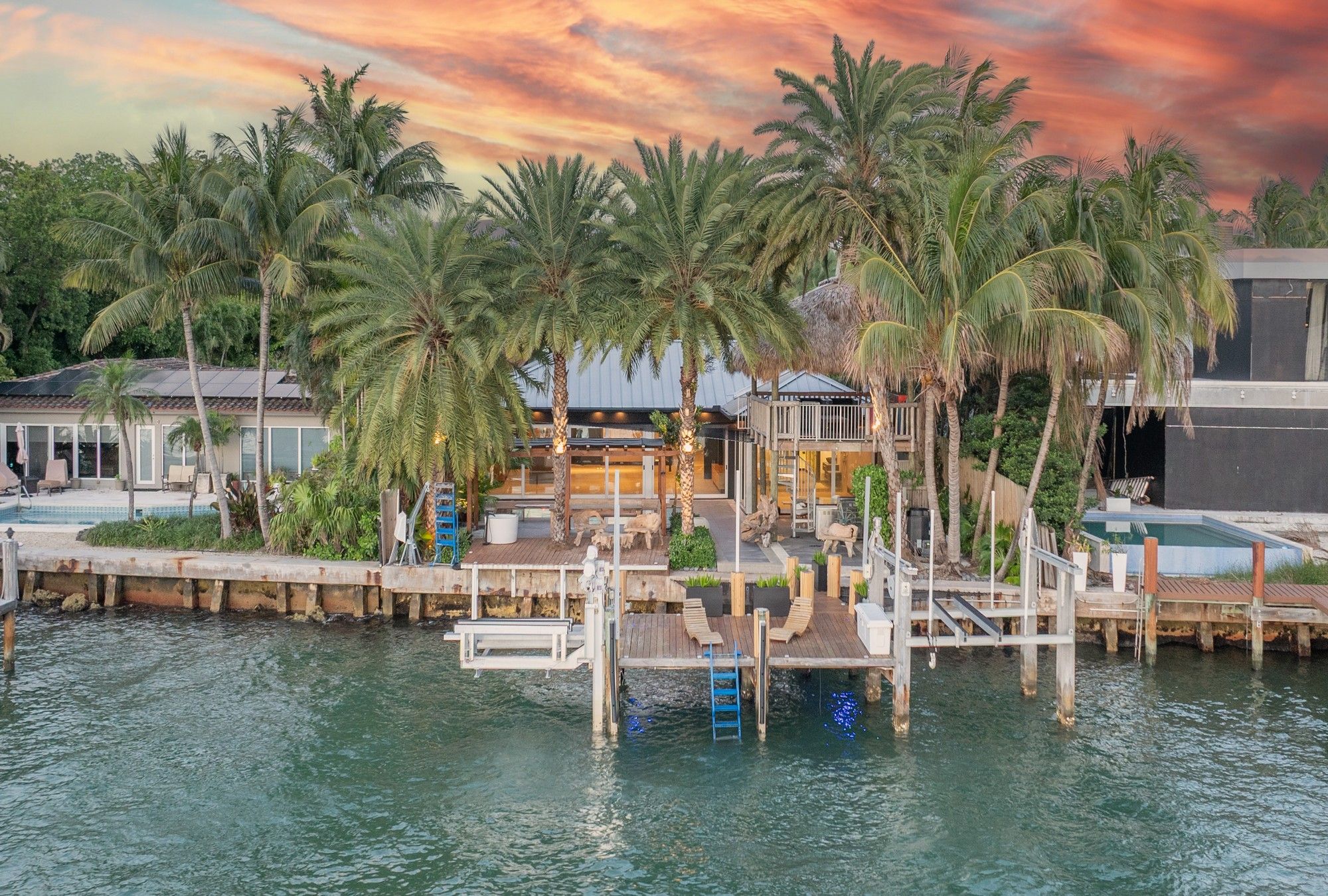 2440 N Shore Terrace Miami Beach FL 33141