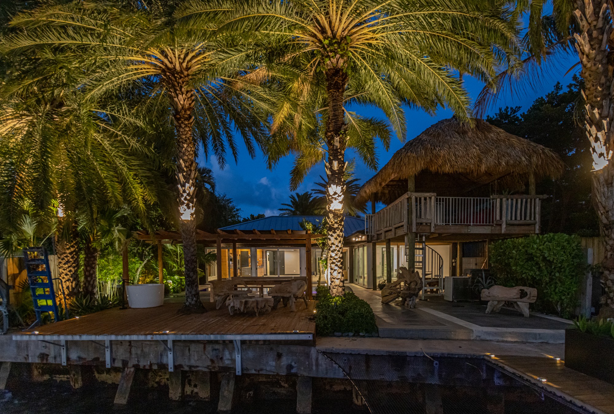 2440 N Shore Terrace Miami Beach FL 33141