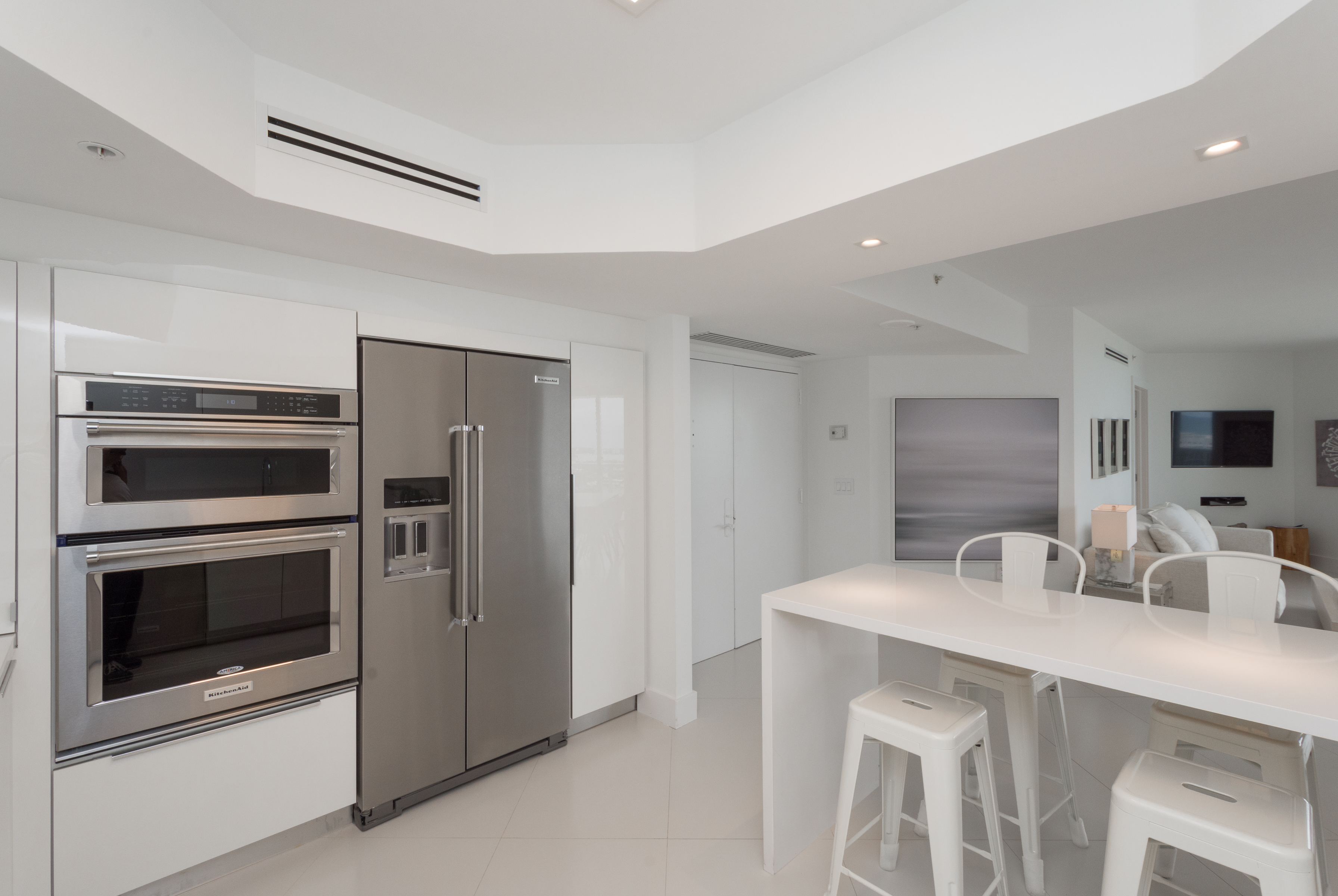 6301 Collins Avenue Miami Beach FL 33141