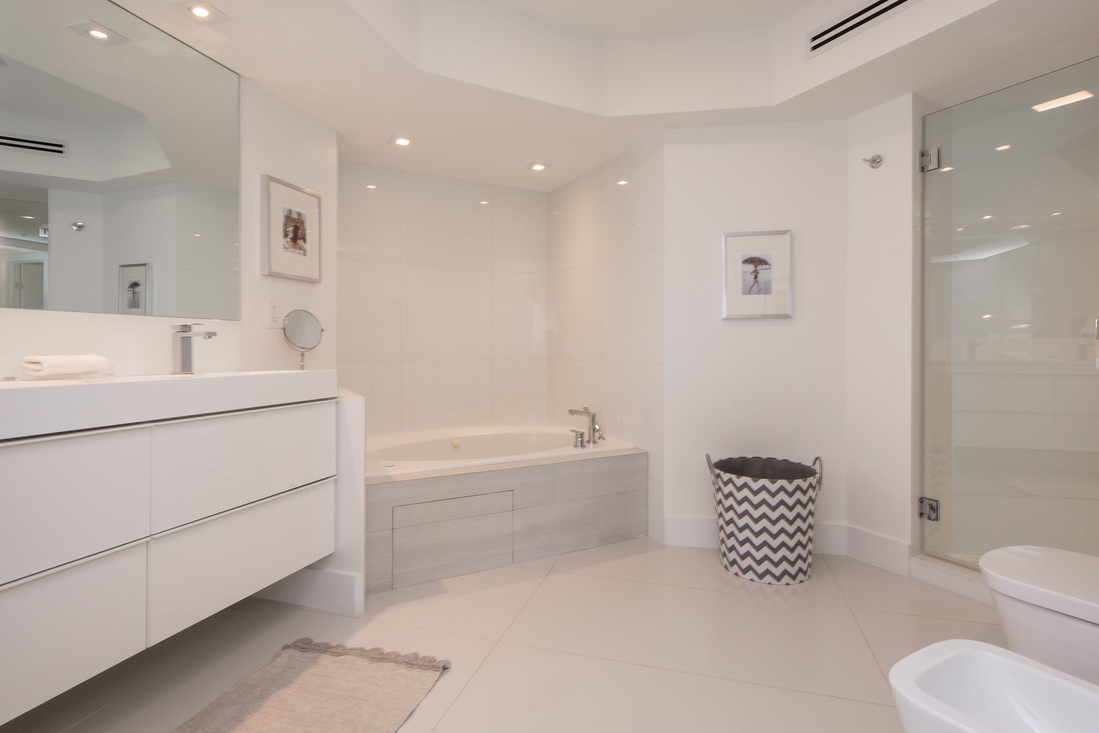 6301 Collins Avenue Miami Beach FL 33141