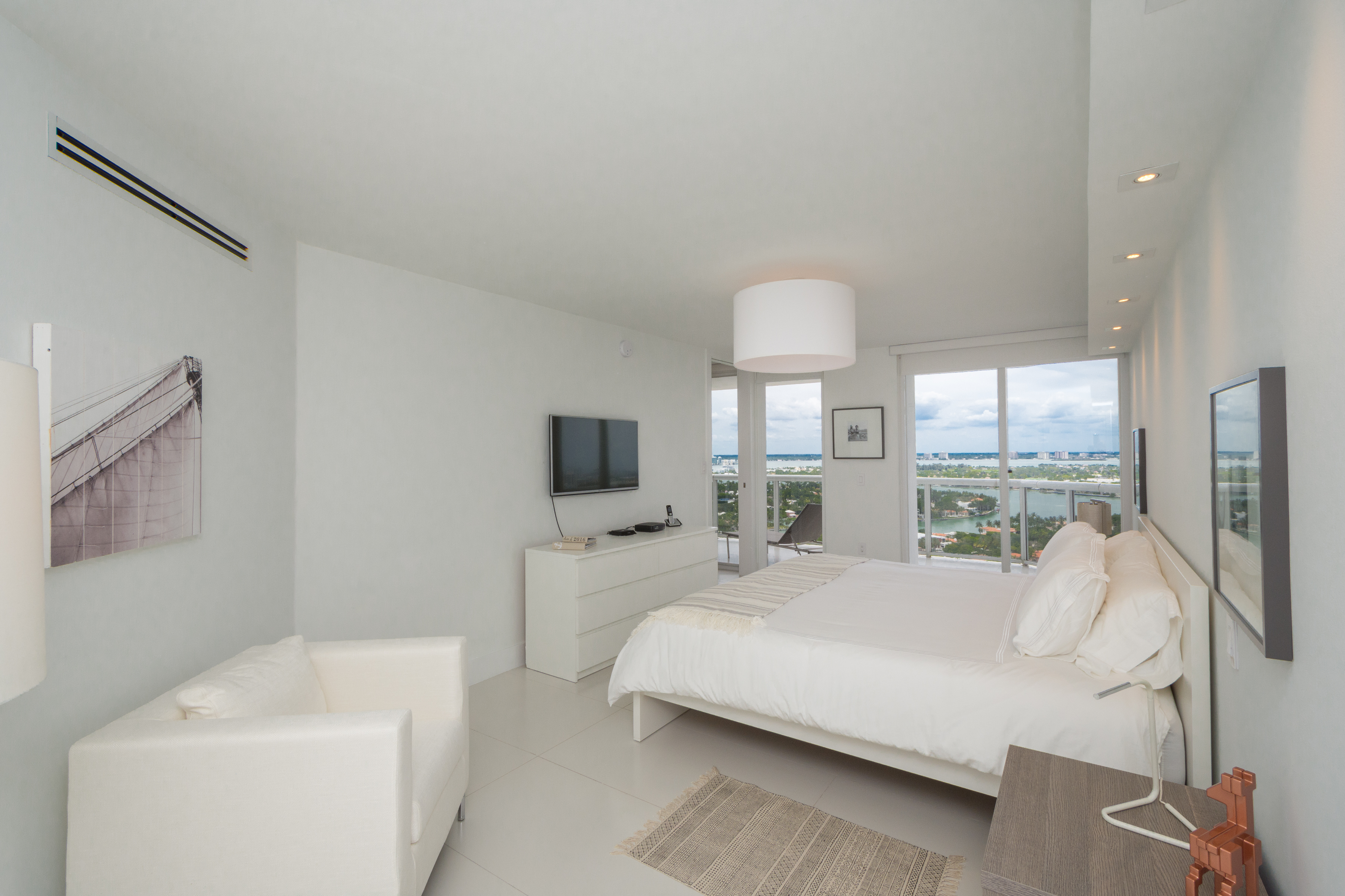 6301 Collins Avenue Miami Beach FL 33141