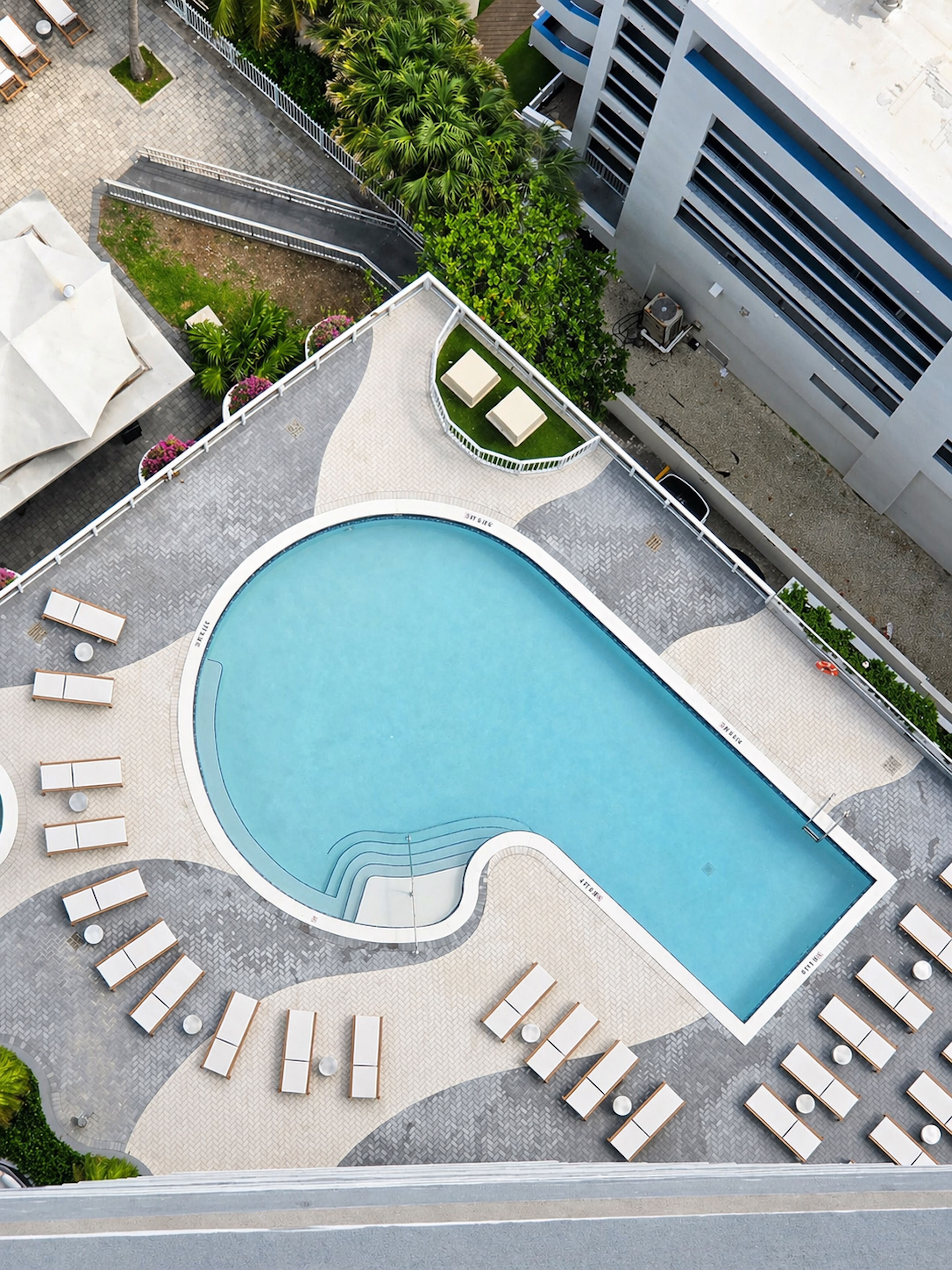 6301 Collins Avenue Miami Beach FL 33141