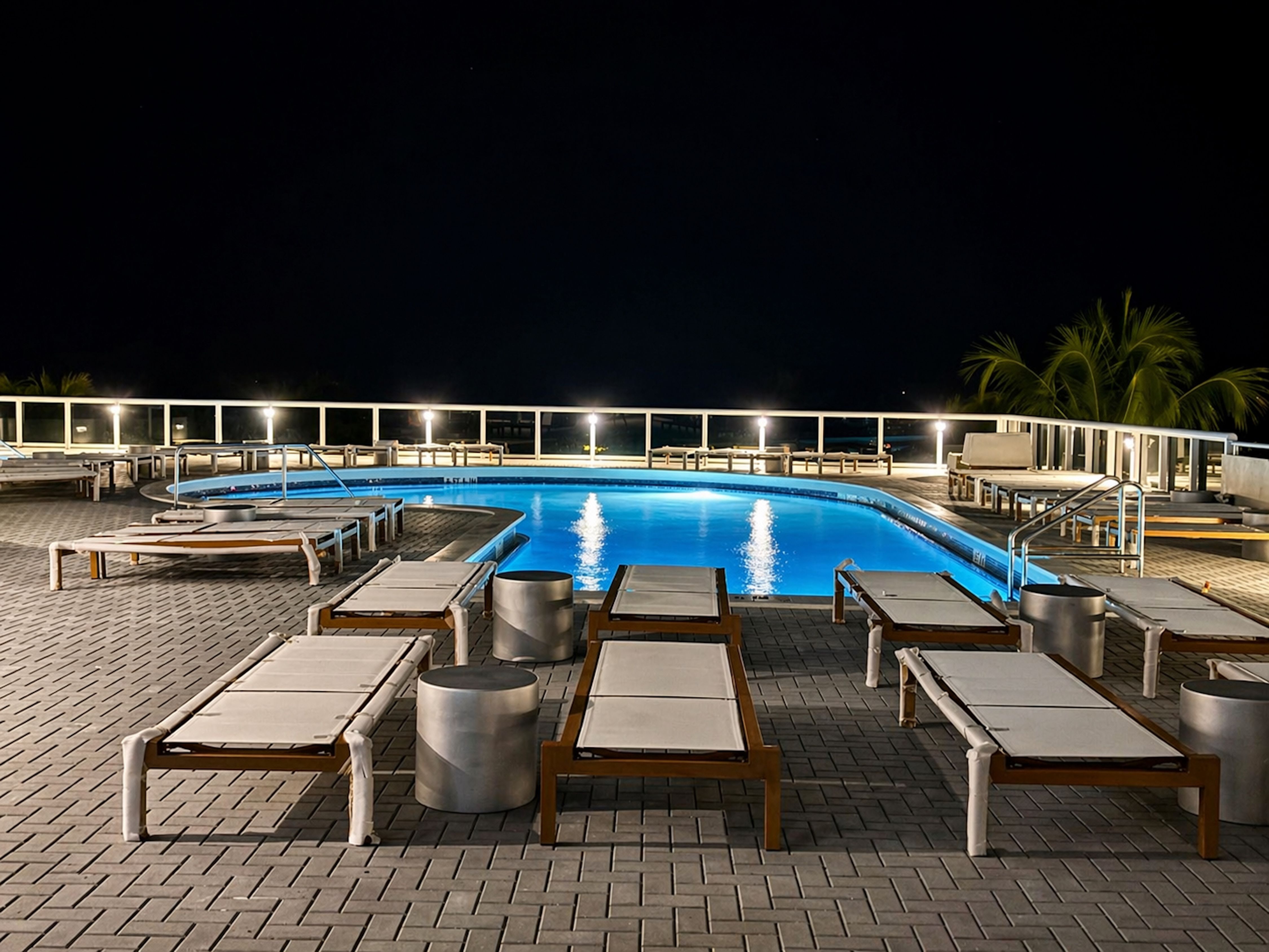 6301 Collins Avenue Miami Beach FL 33141