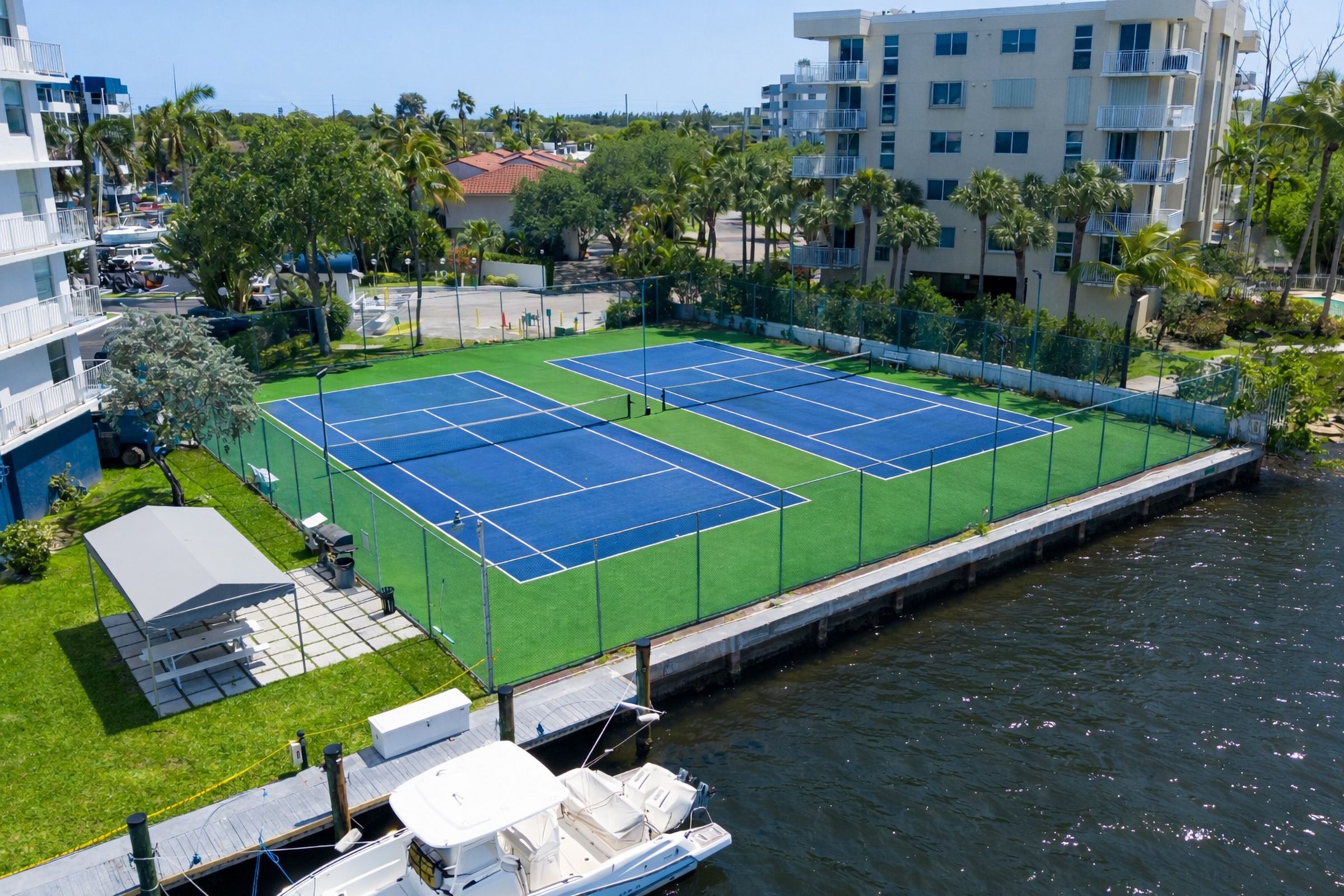 16565 NE 26th Avenue North Miami Beach FL 33160
