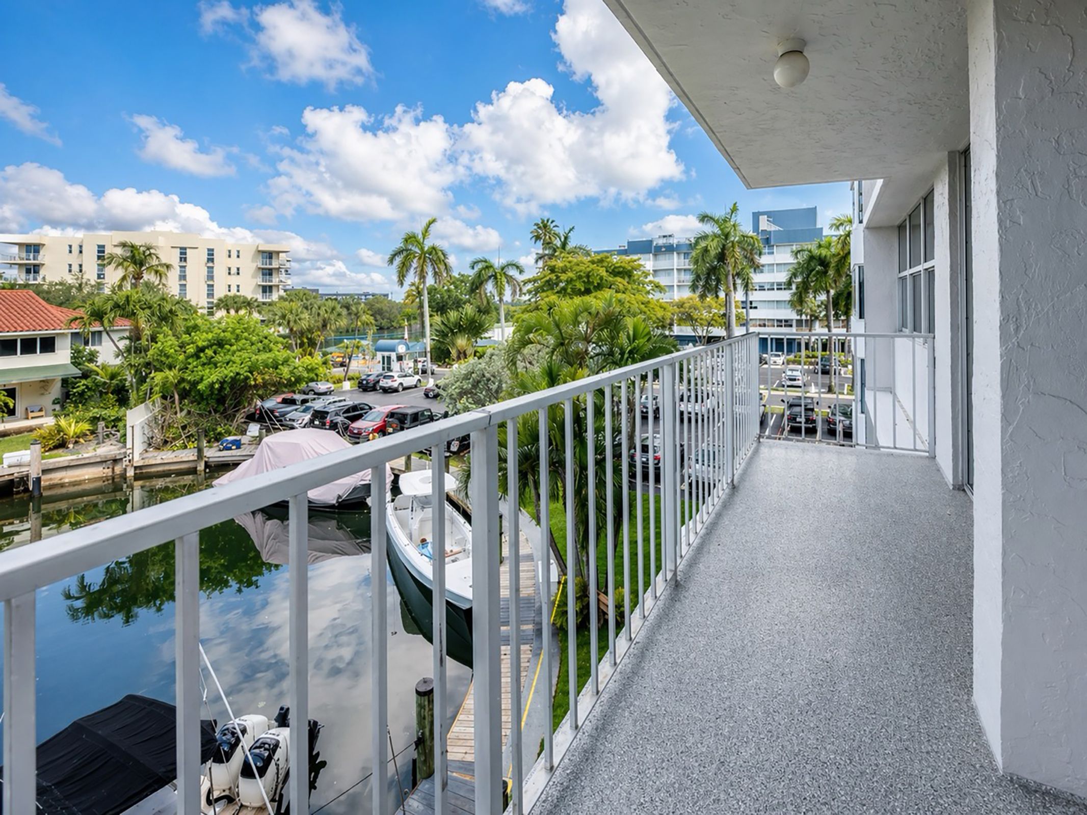 16565 NE 26th Avenue North Miami Beach FL 33160
