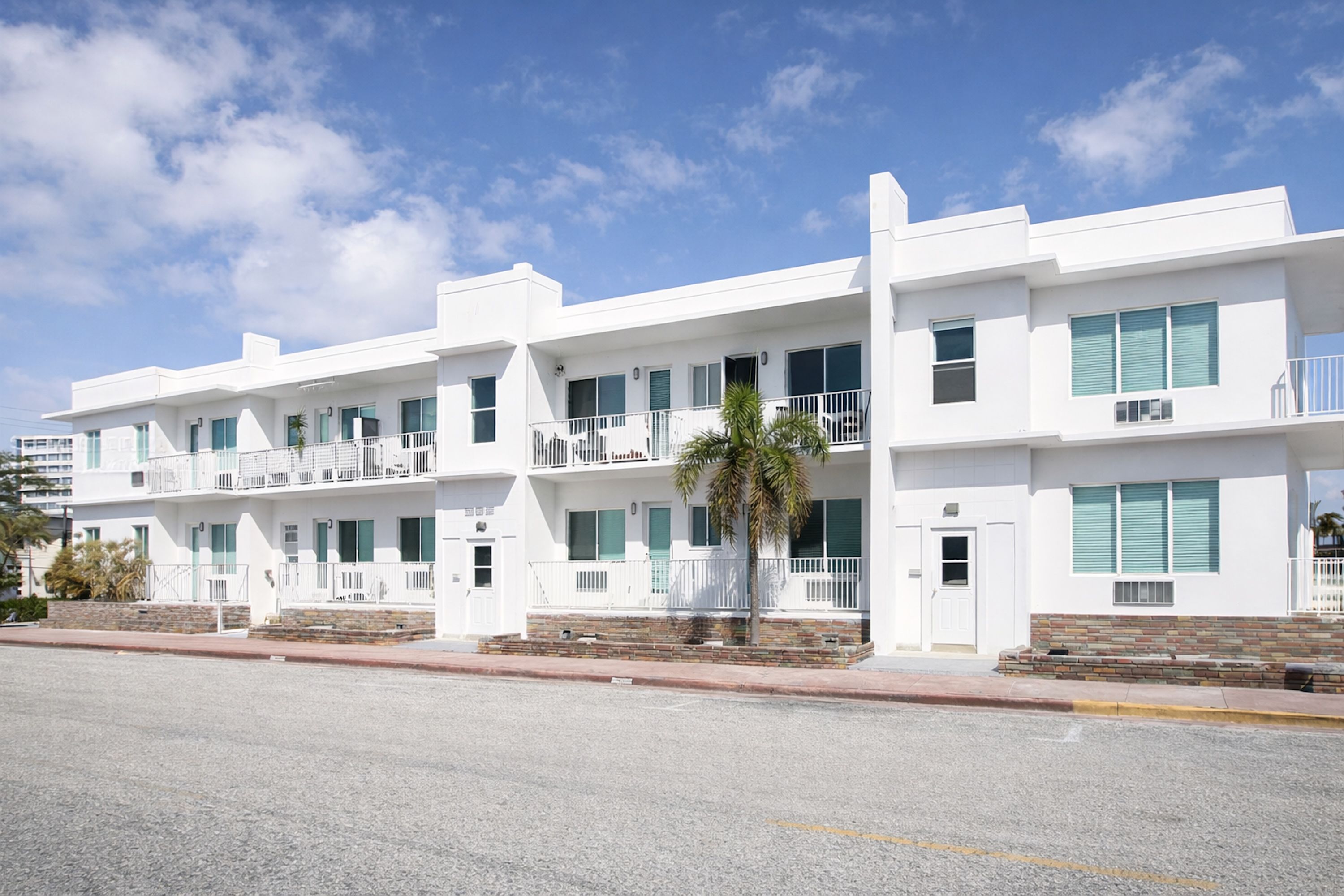 505 74th Street Miami Beach FL 33141