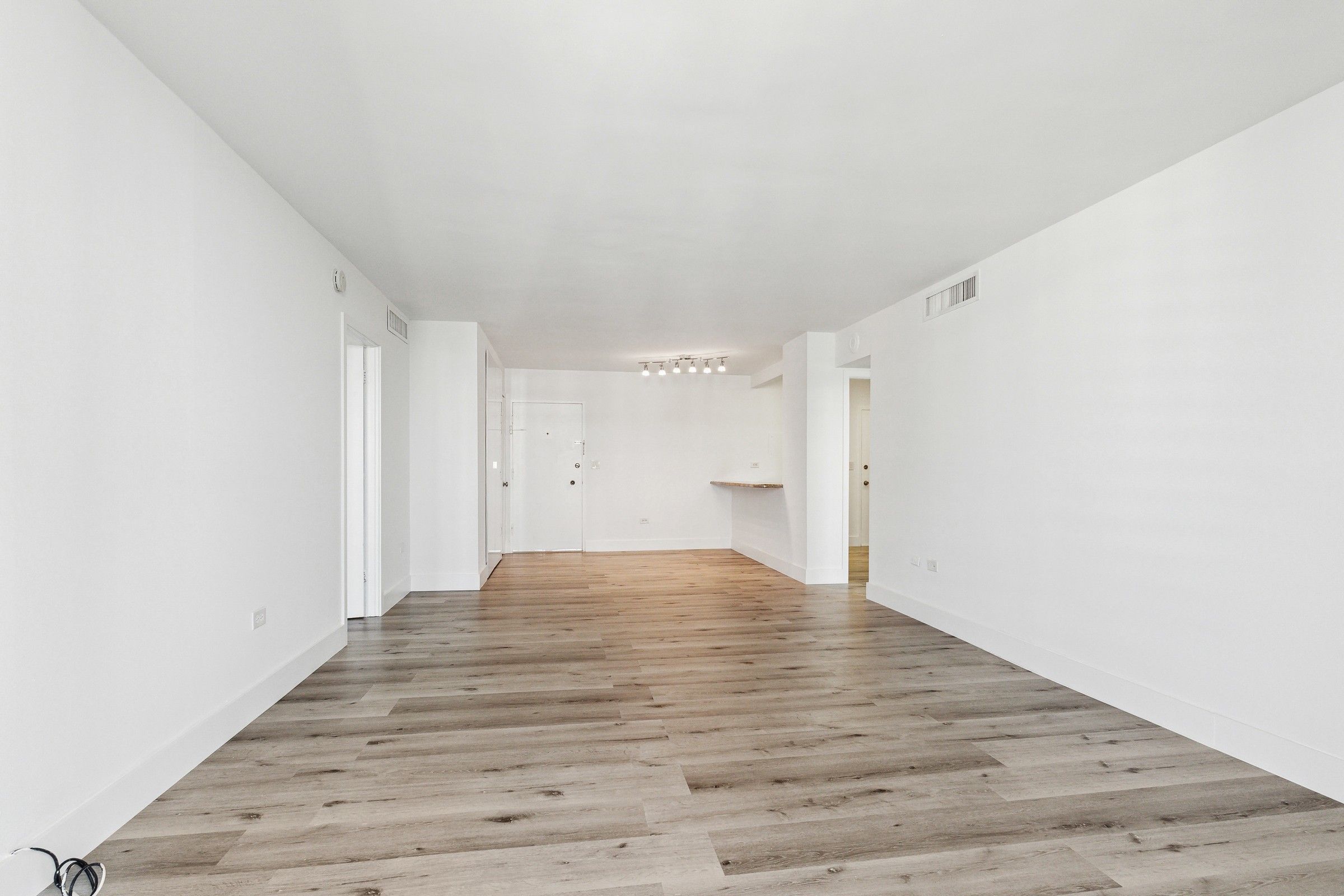 5555 Collins Avenue Miami Beach FL 33140