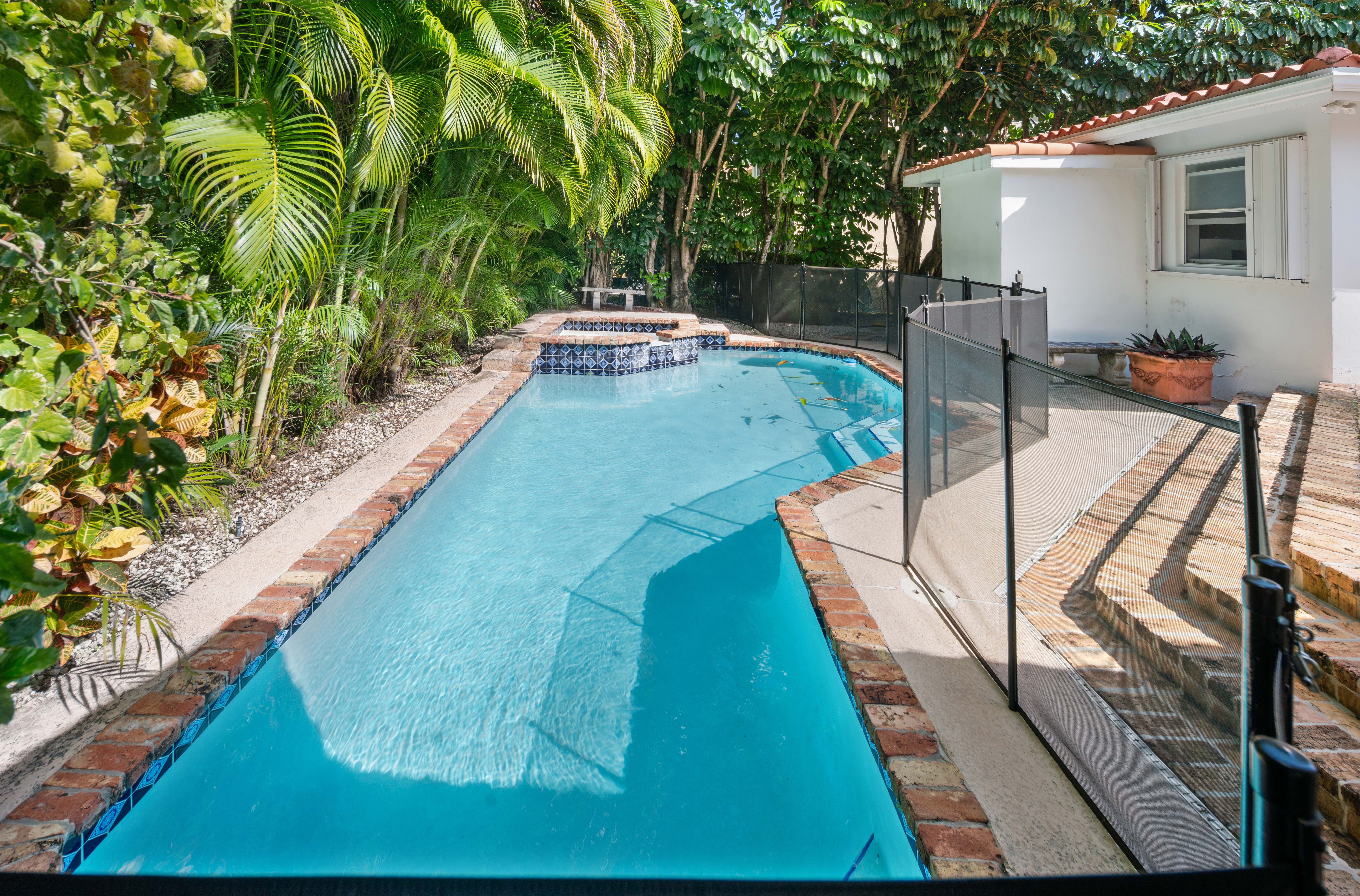 1425 Trillo Avenue Coral Gables FL 33146