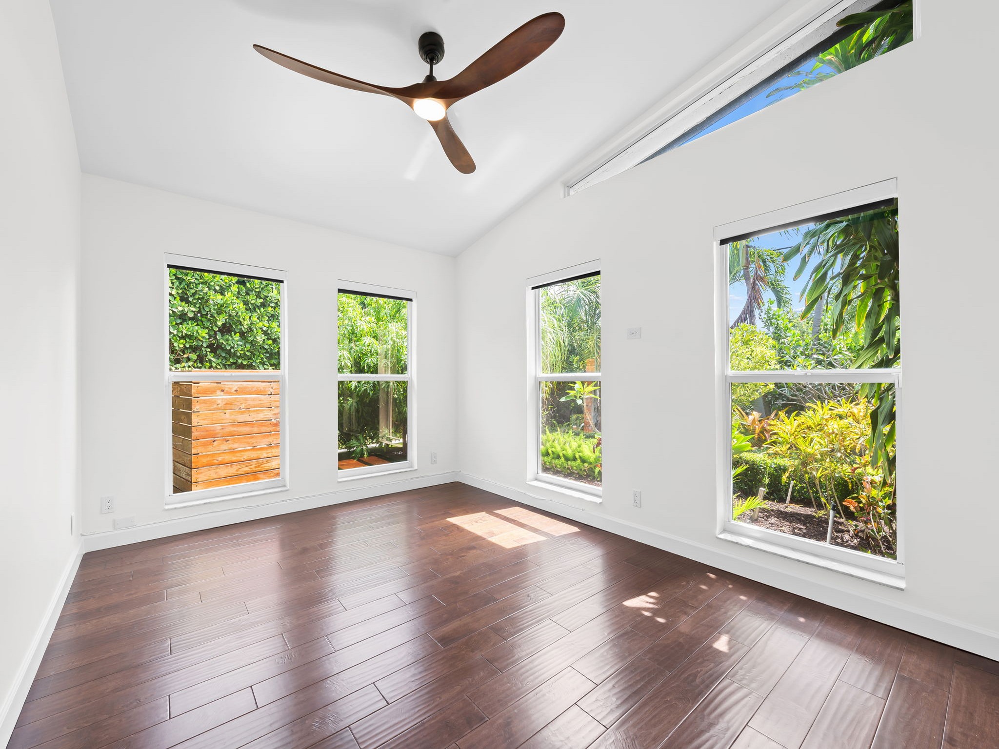 3001 Bayview Drive Fort Lauderdale FL 33306