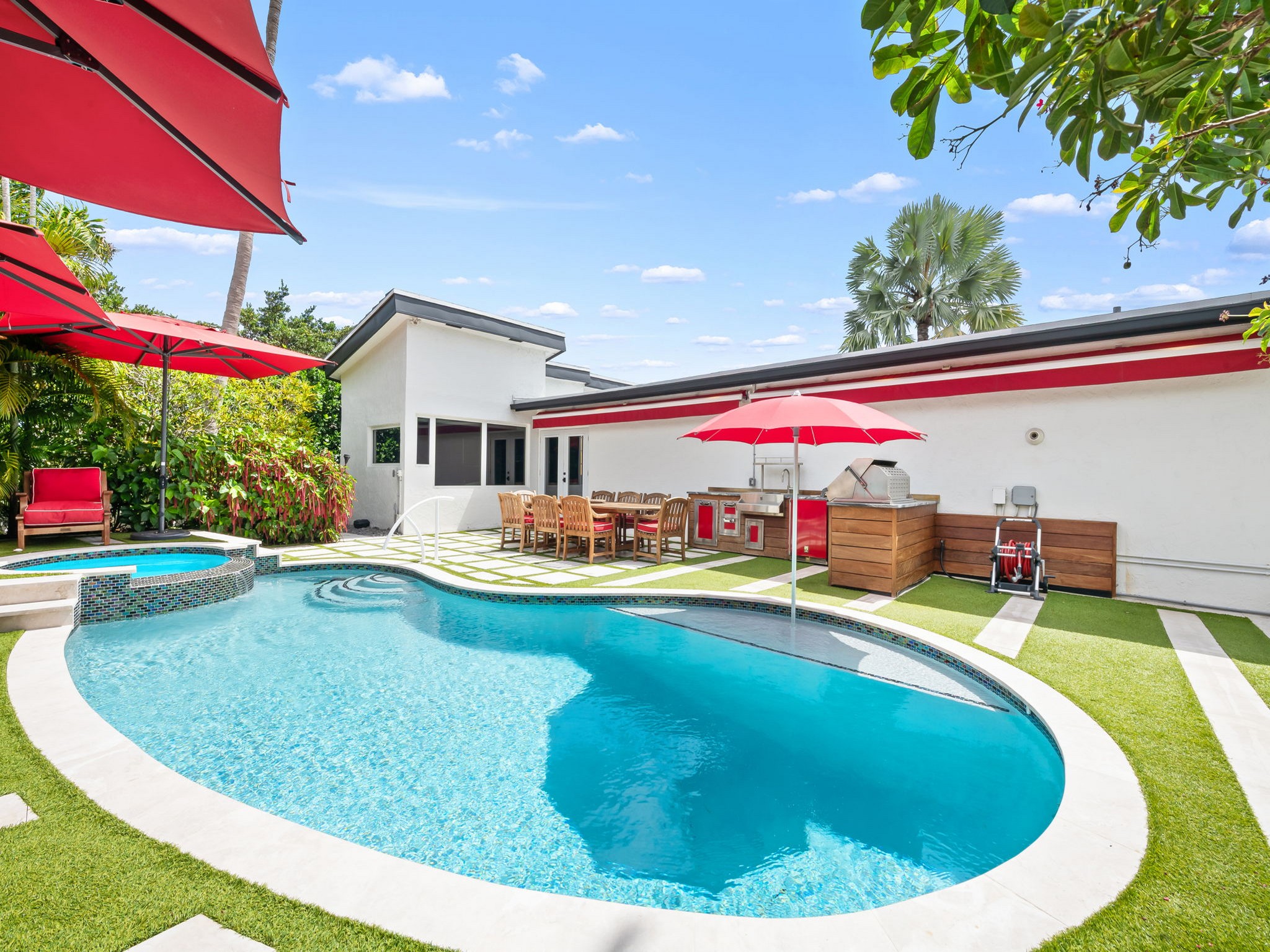 3001 Bayview Drive Fort Lauderdale FL 33306