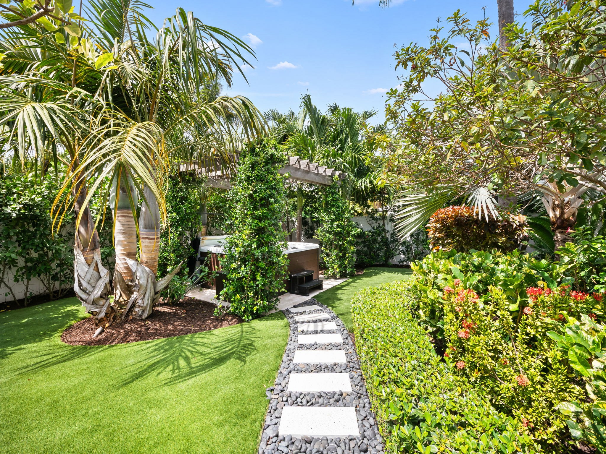 3001 Bayview Drive Fort Lauderdale FL 33306