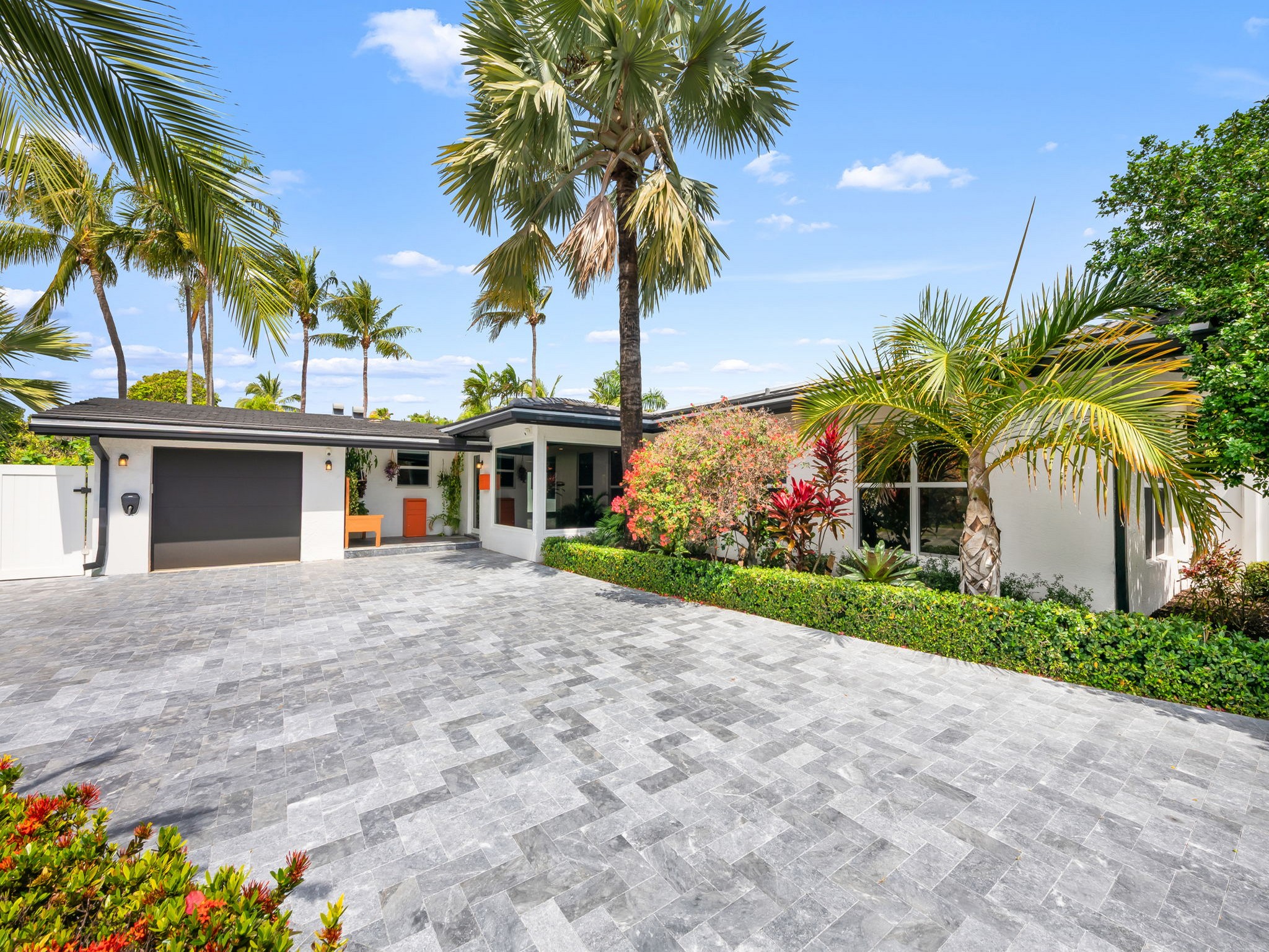 3001 Bayview Drive Fort Lauderdale FL 33306