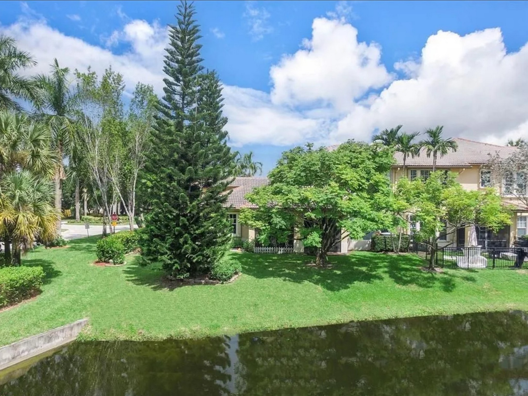5784 NW 120th Avenue Coral Springs FL 33076