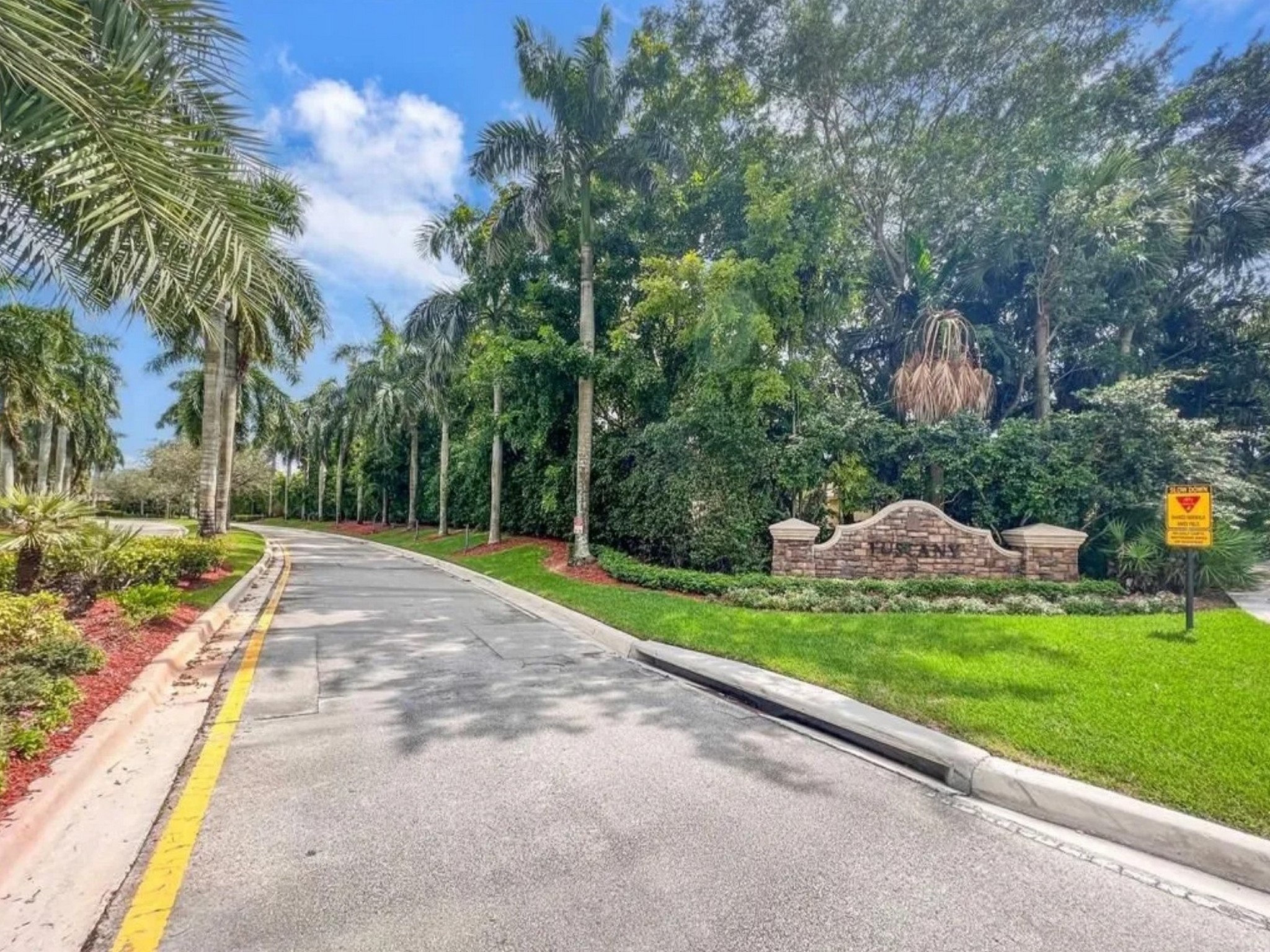 5784 NW 120th Avenue Coral Springs FL 33076