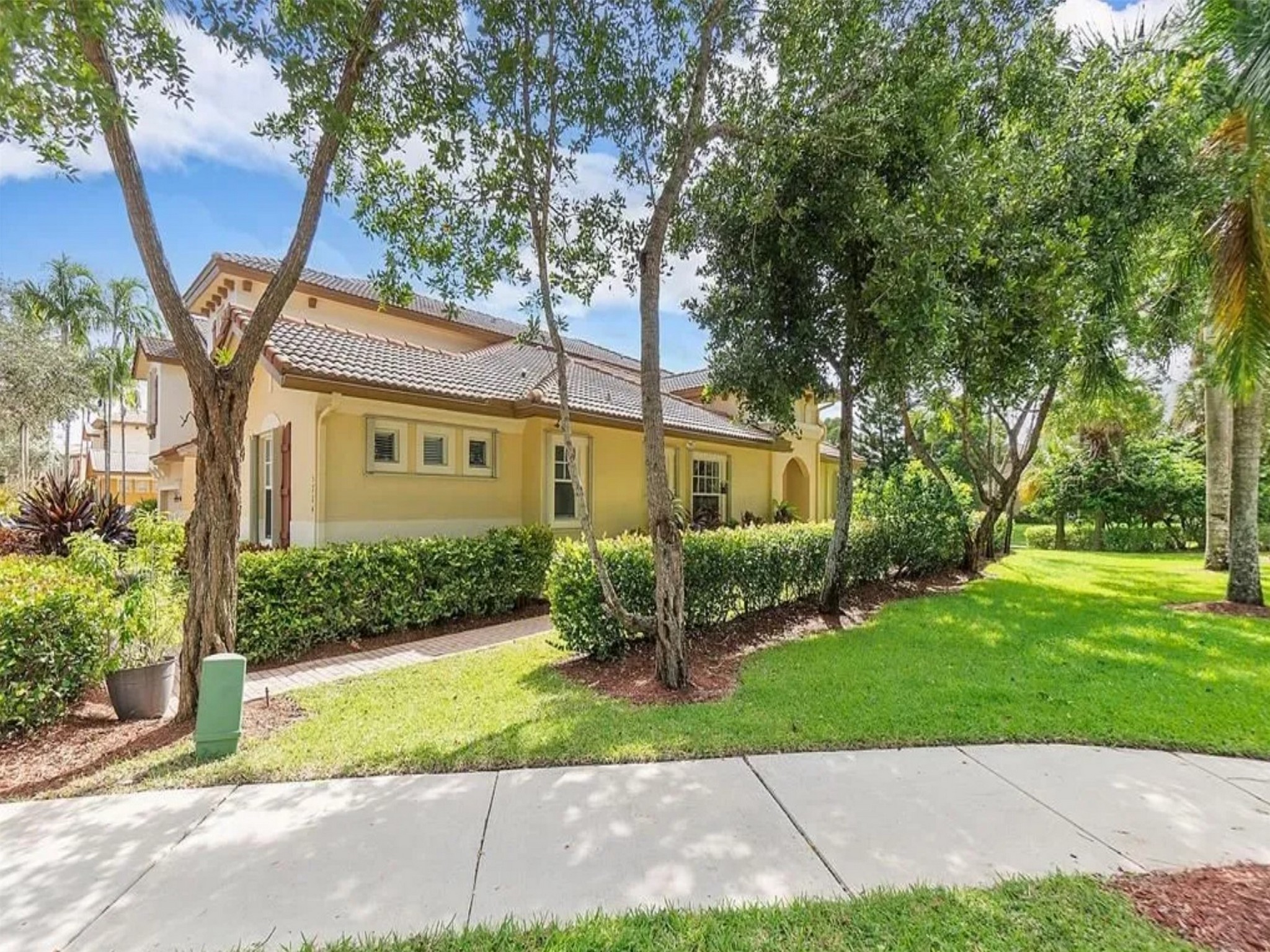 5784 NW 120th Avenue Coral Springs FL 33076