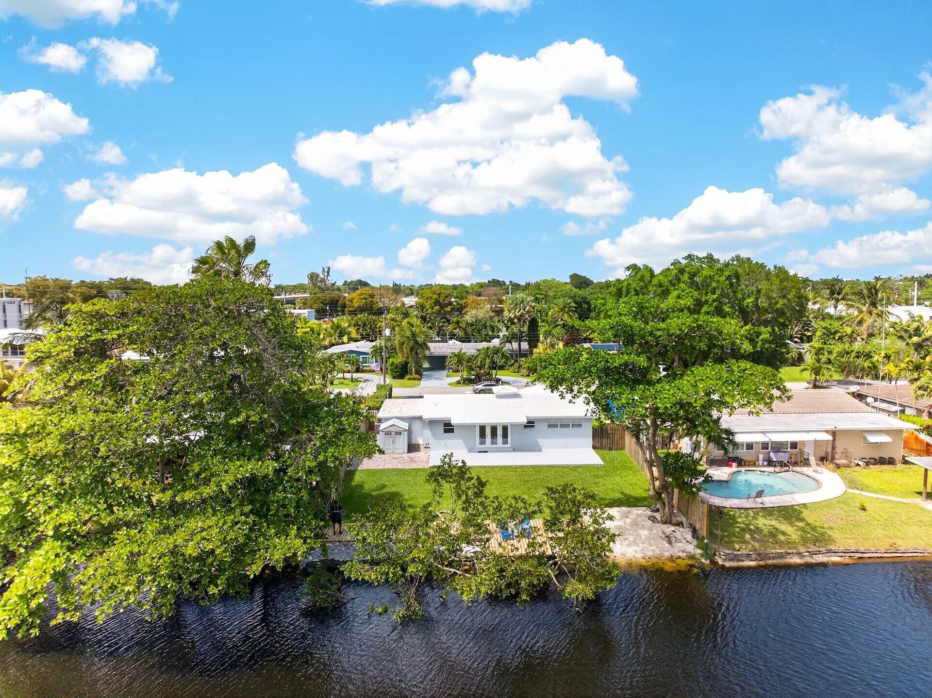648 NW 30th Court Wilton Manors FL 33311
