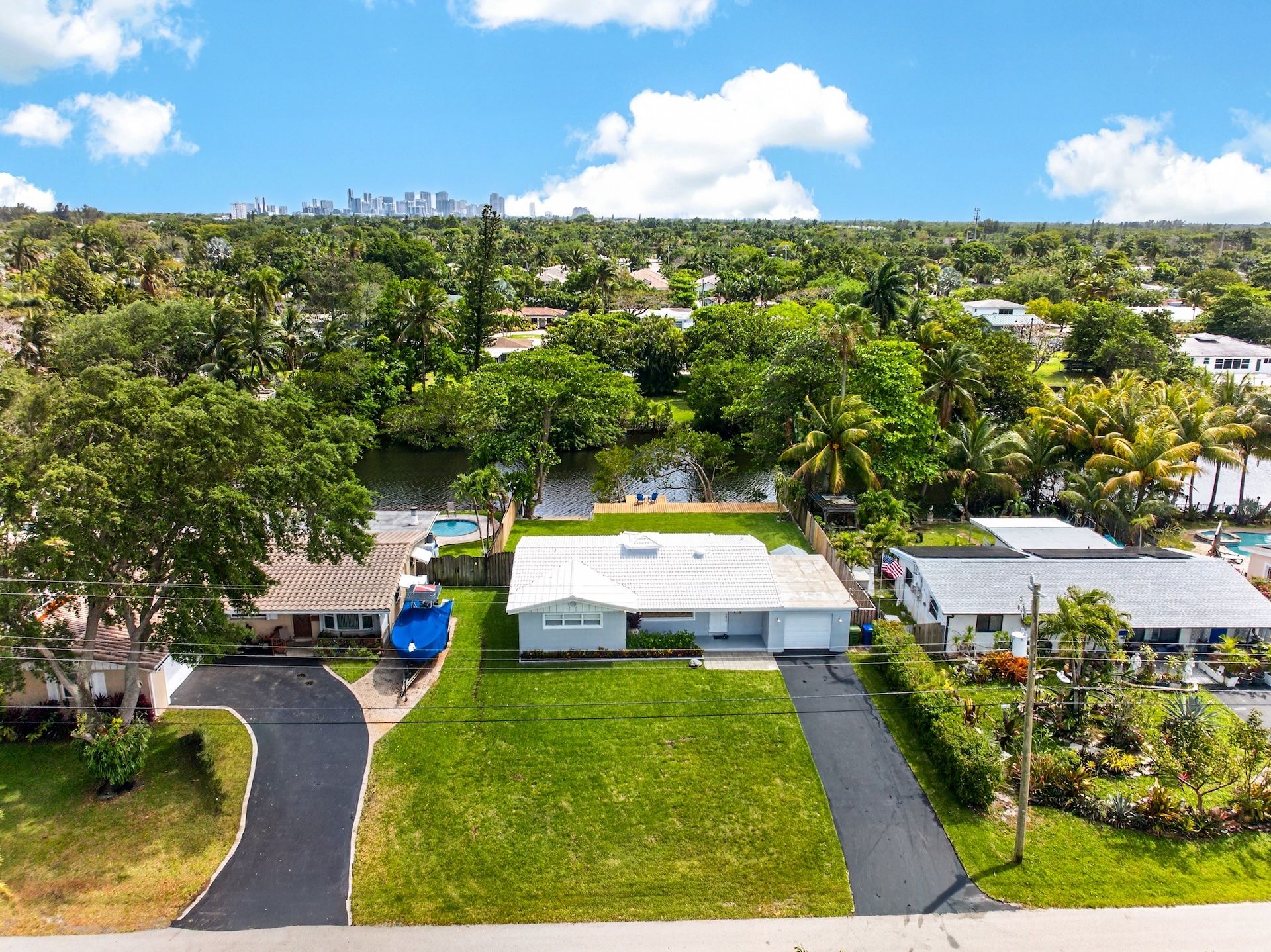 648 NW 30th Court Wilton Manors FL 33311