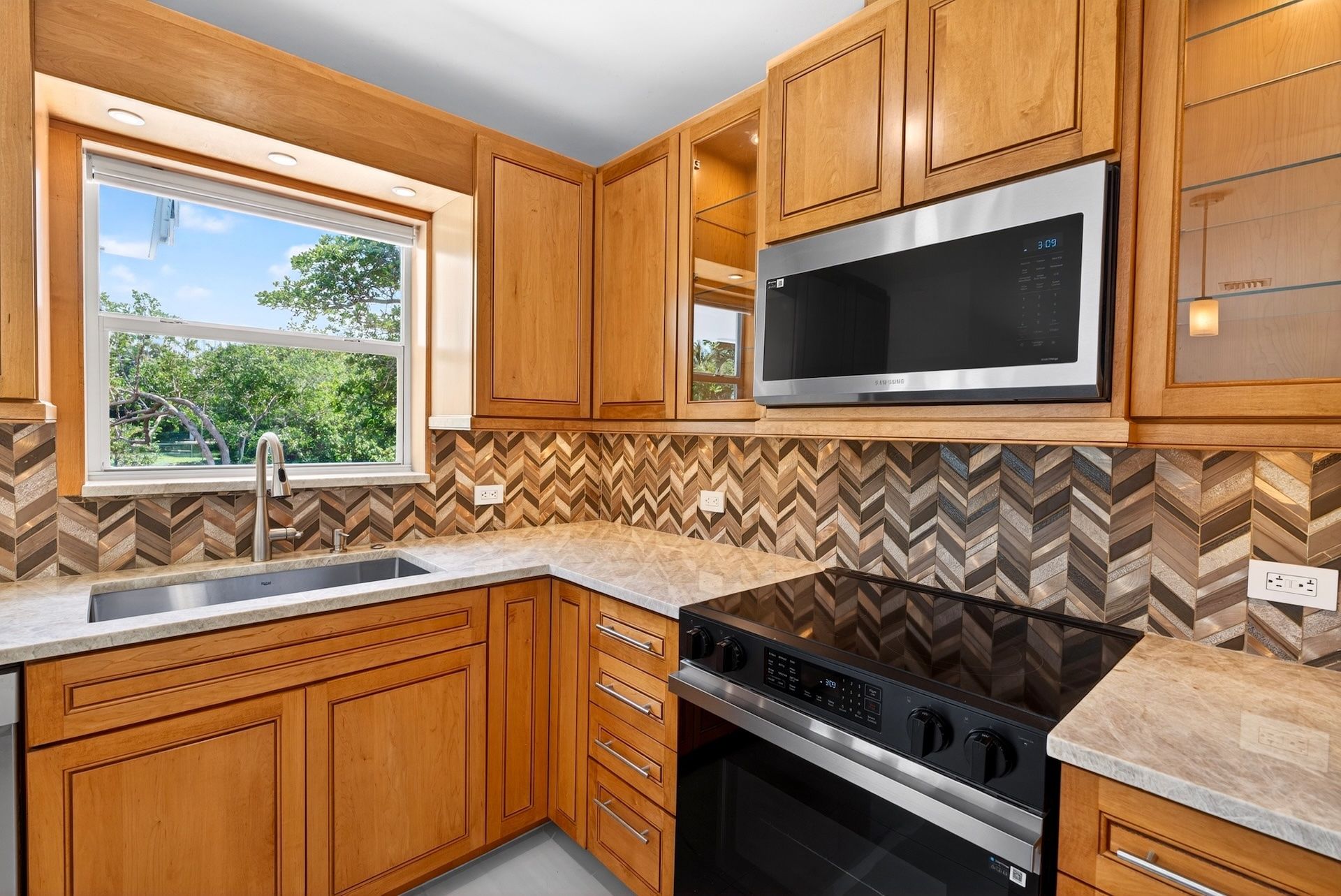 648 NW 30th Court Wilton Manors FL 33311