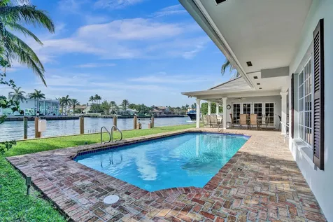 7 Saranac Road Sea Ranch Lakes FL 33308