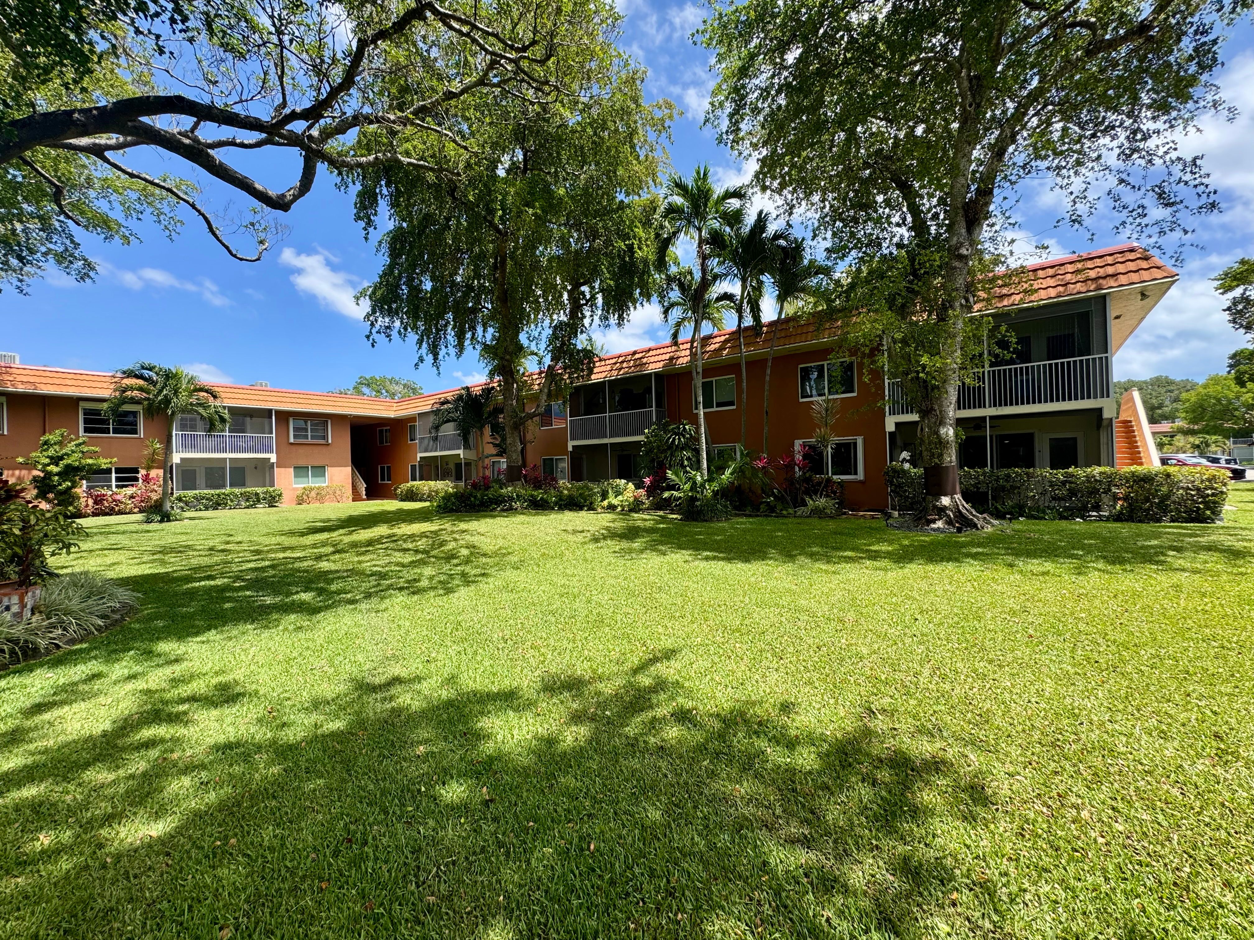 1920 NE 1st Terrace Wilton Manors FL 33305