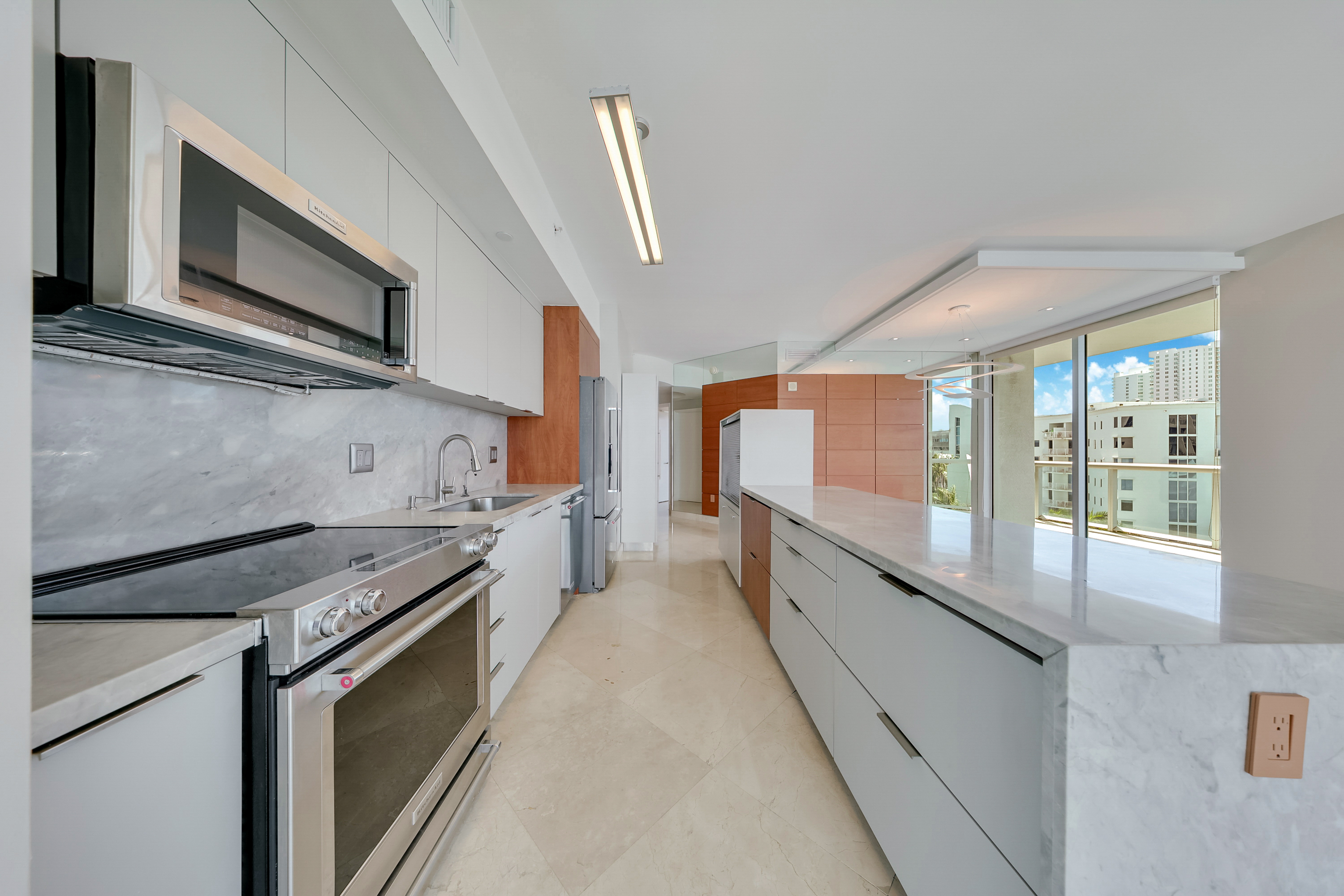 3131 NE 188th Street Aventura FL 33180
