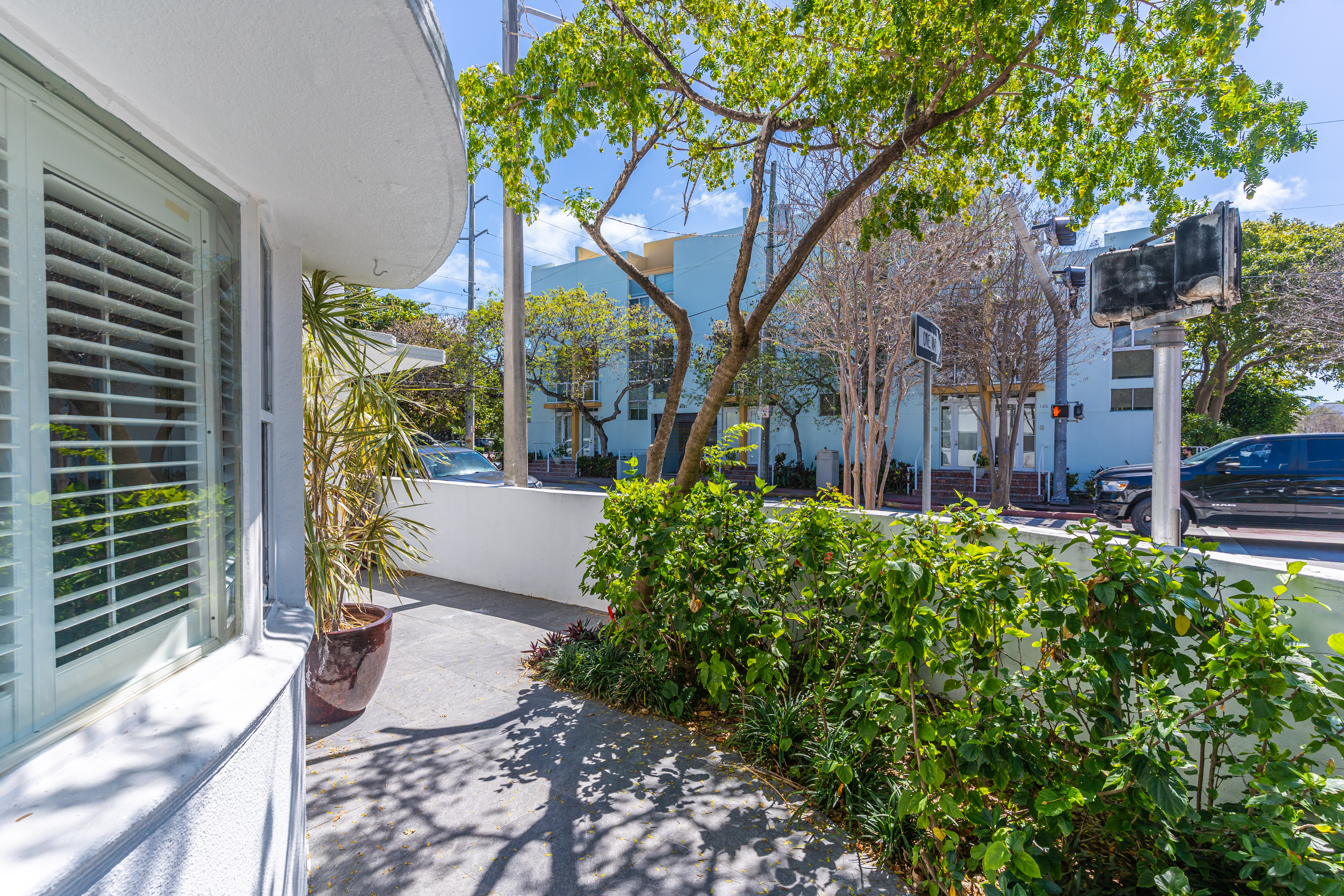 8101 Harding Avenue Miami Beach FL 33141