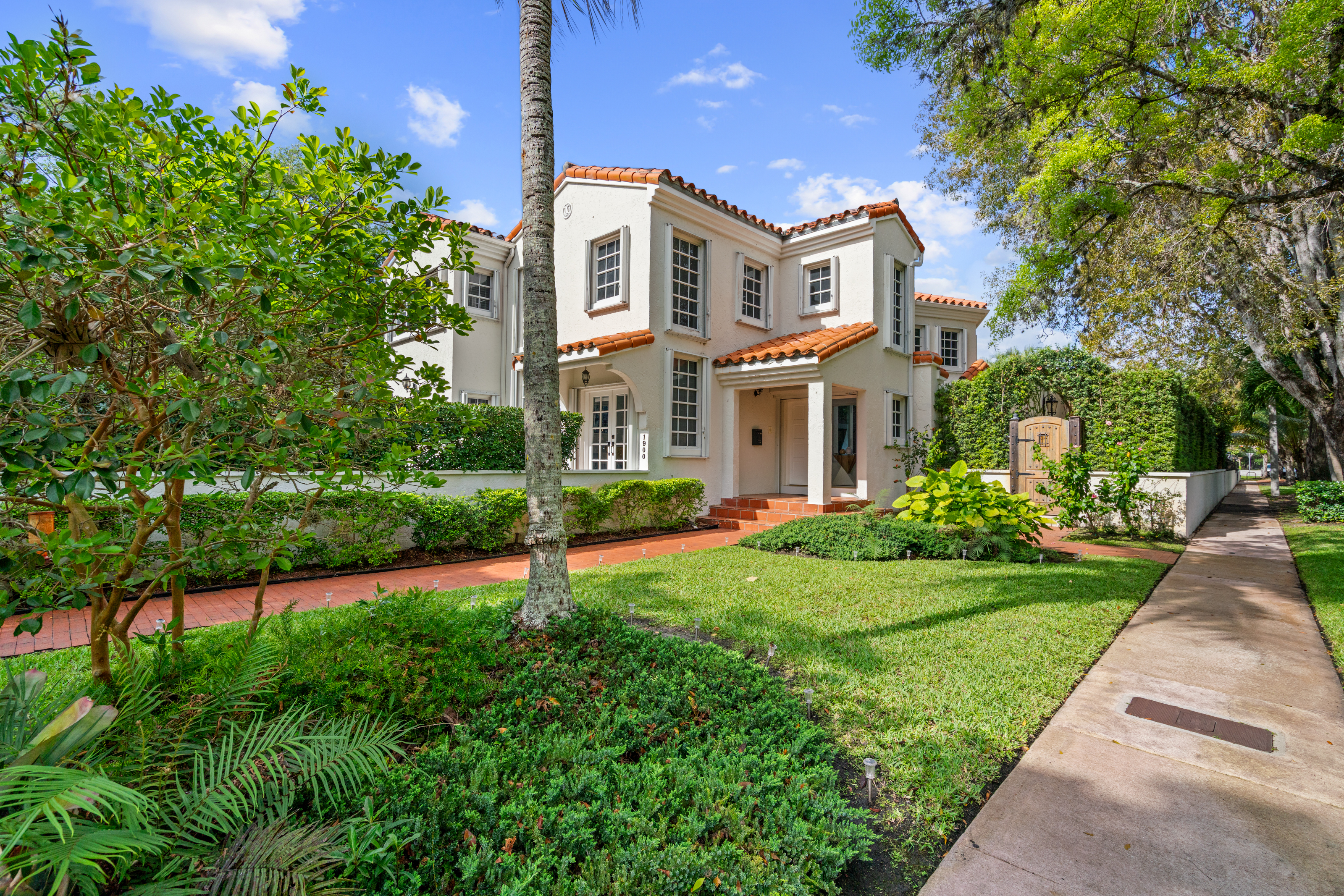 1900 Pizarro Street Coral Gables FL 33134
