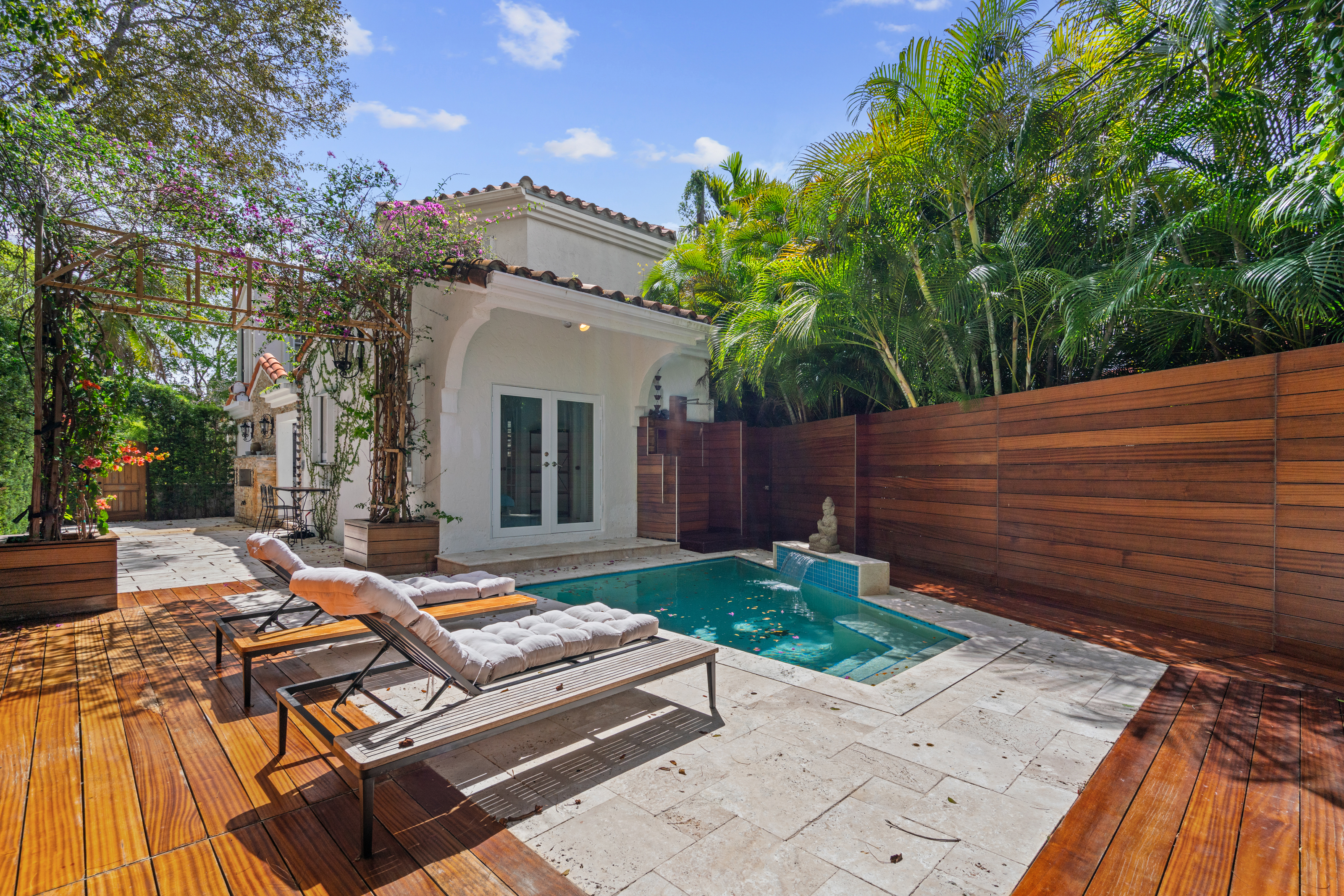 1900 Pizarro Street Coral Gables FL 33134