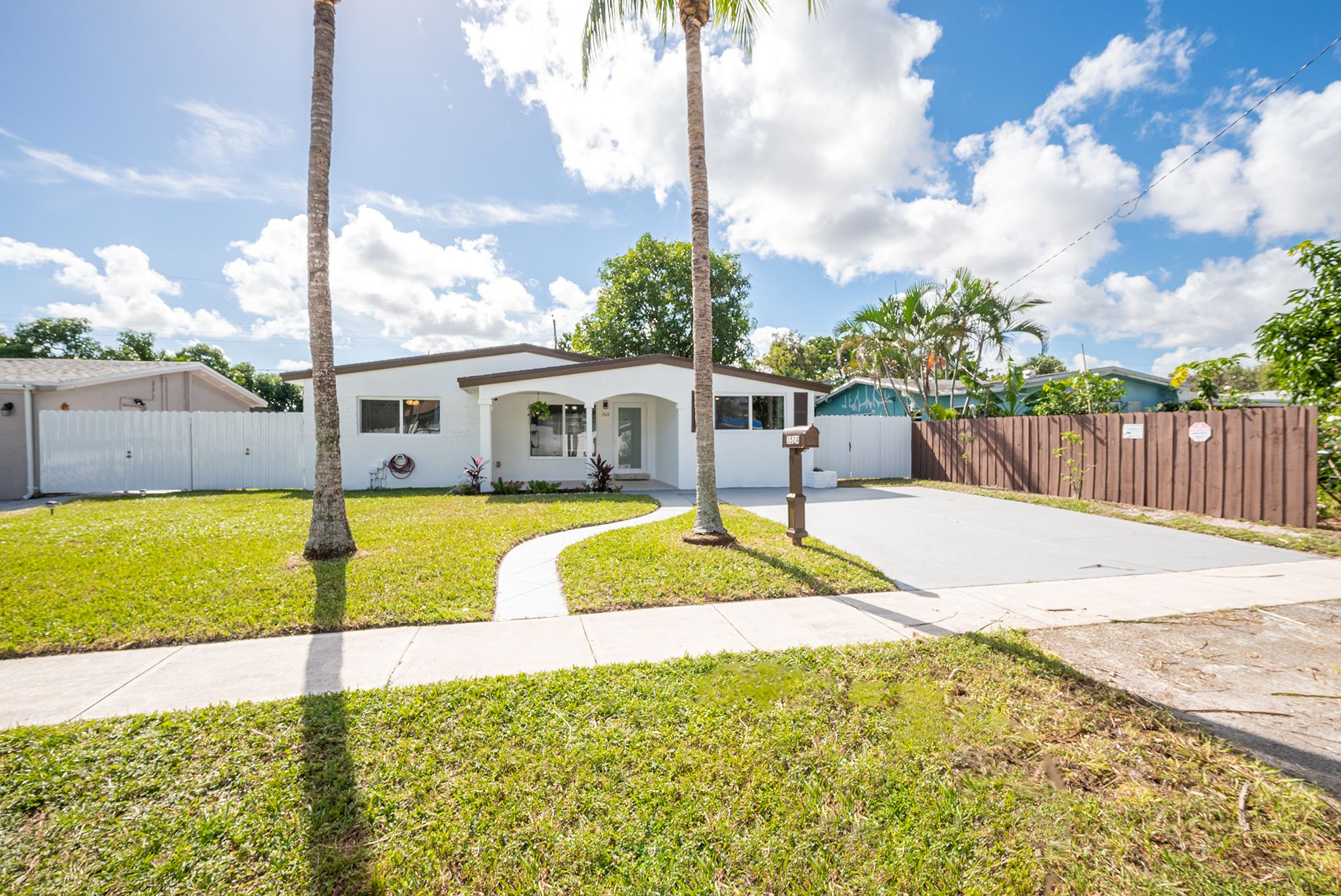 3524 SW 14th Street Fort Lauderdale FL 33312