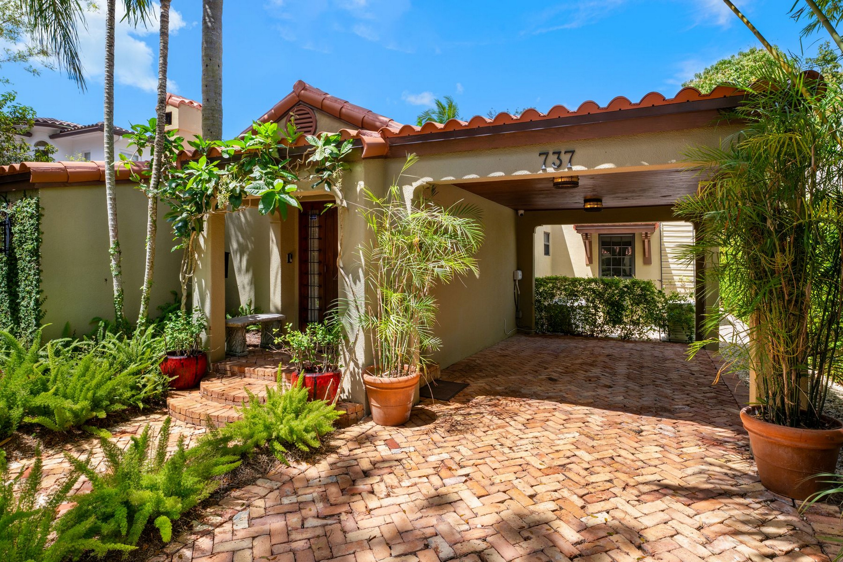737 Majorca Avenue Coral Gables FL 33134
