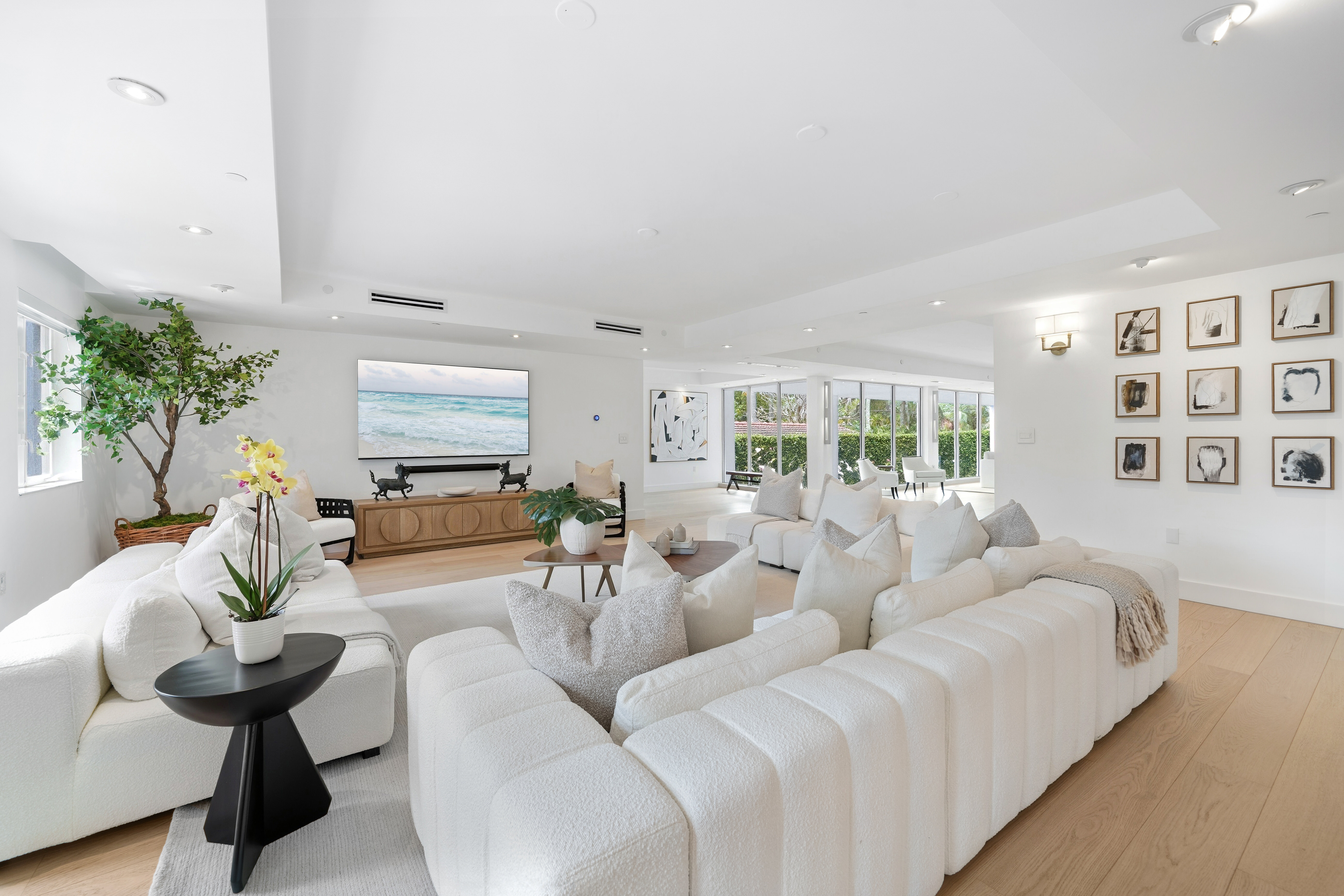 215 Palm Avenue Miami Beach FL 33139