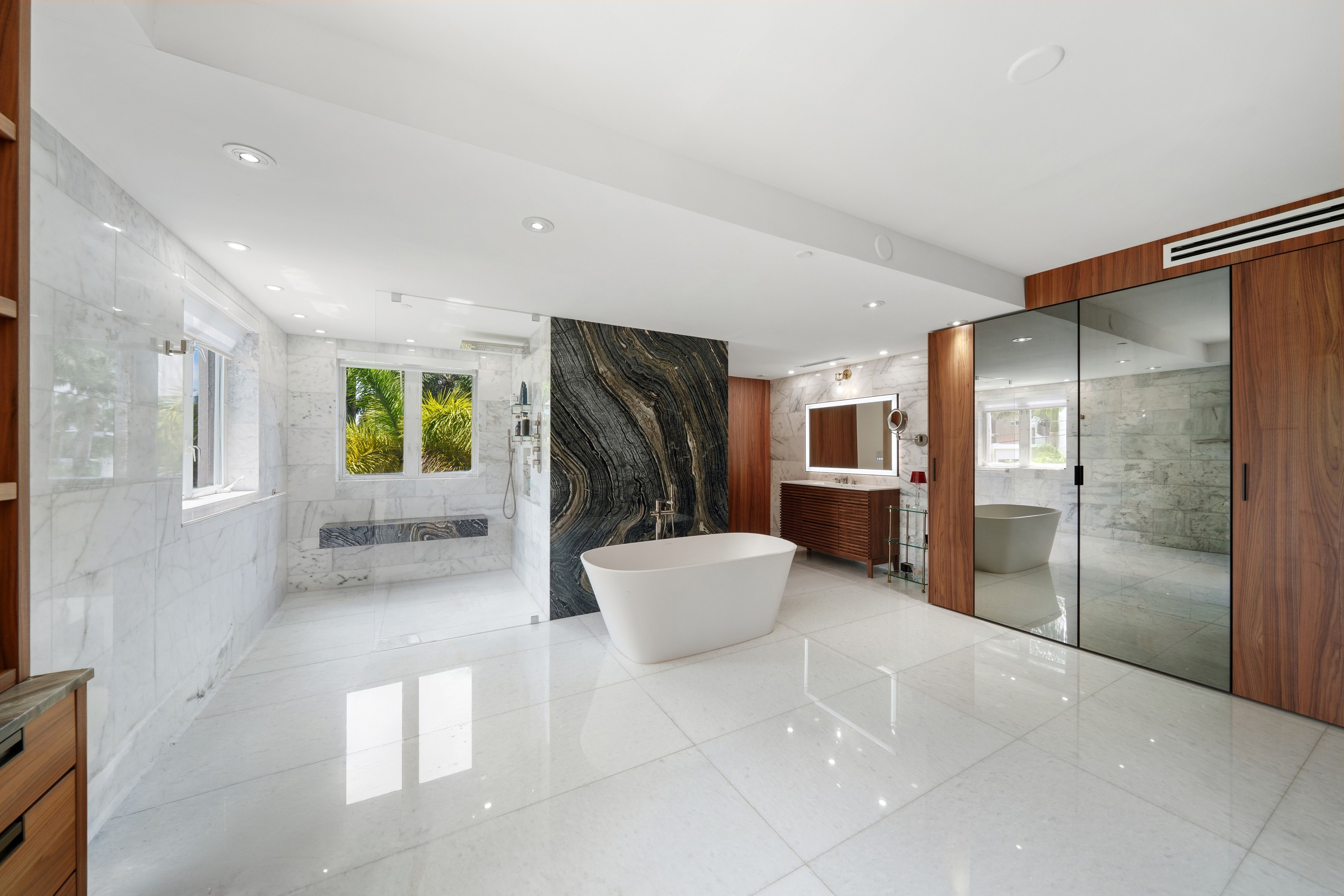 215 Palm Avenue Miami Beach FL 33139