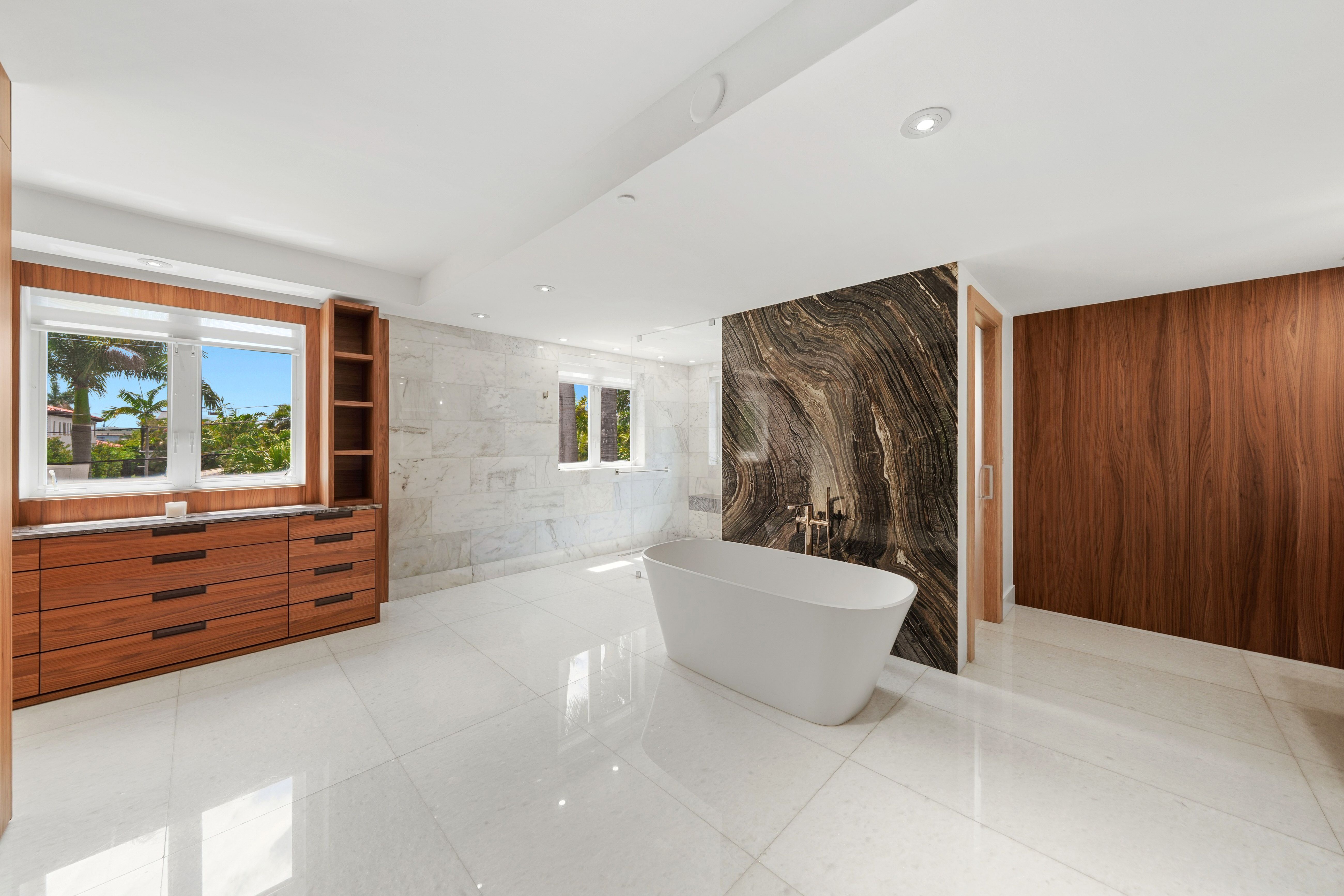215 Palm Avenue Miami Beach FL 33139