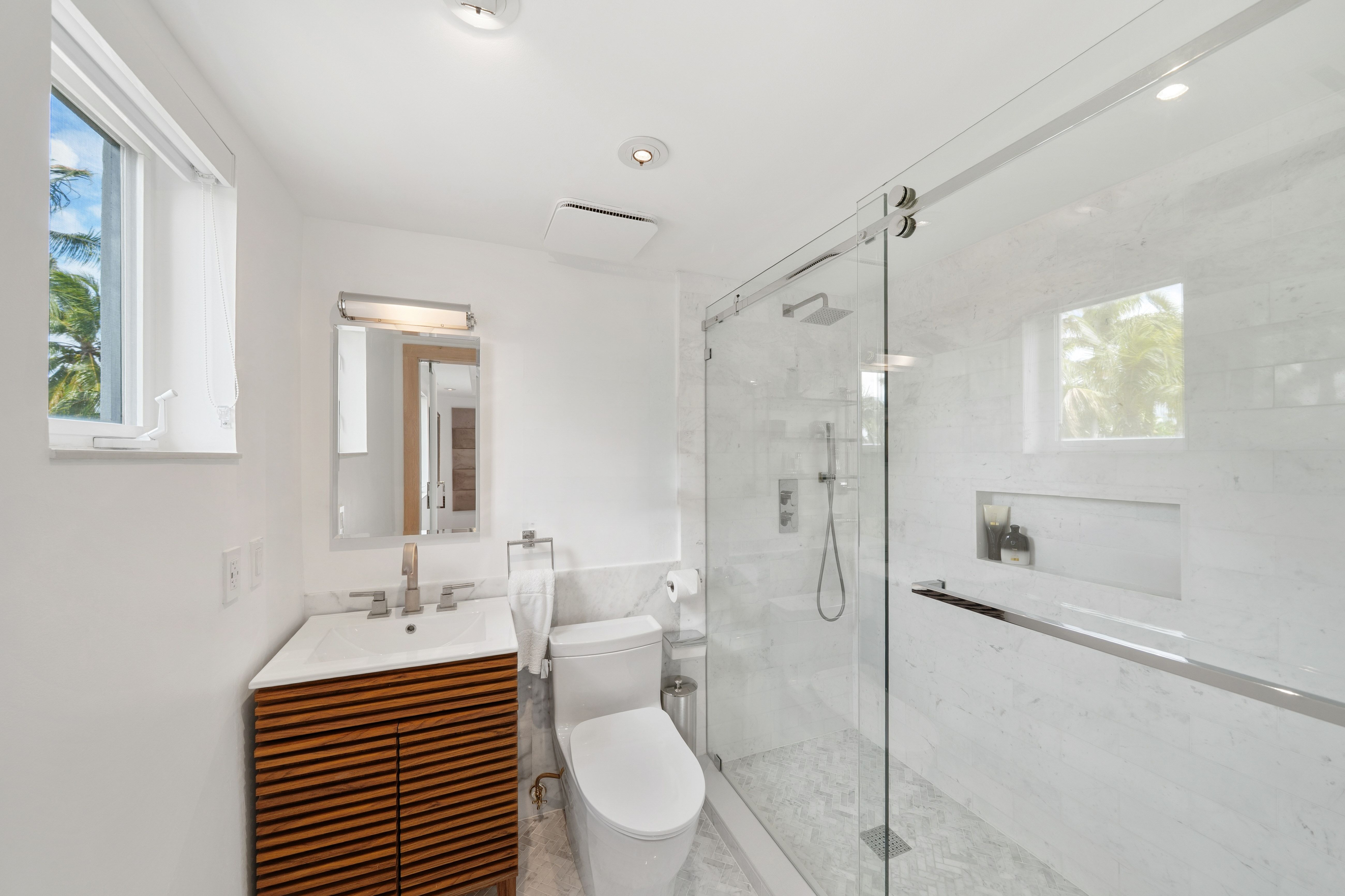 215 Palm Avenue Miami Beach FL 33139