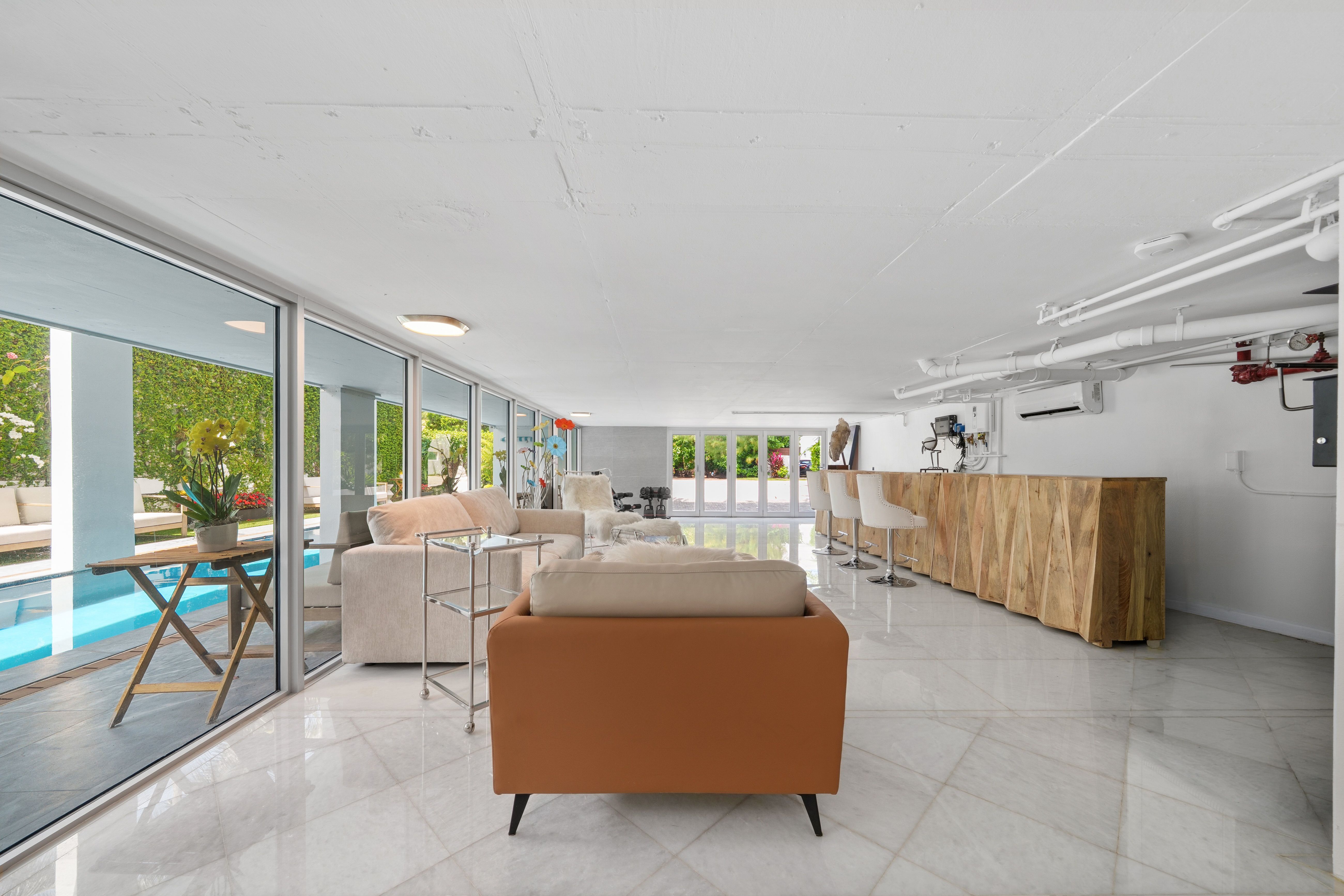 215 Palm Avenue Miami Beach FL 33139