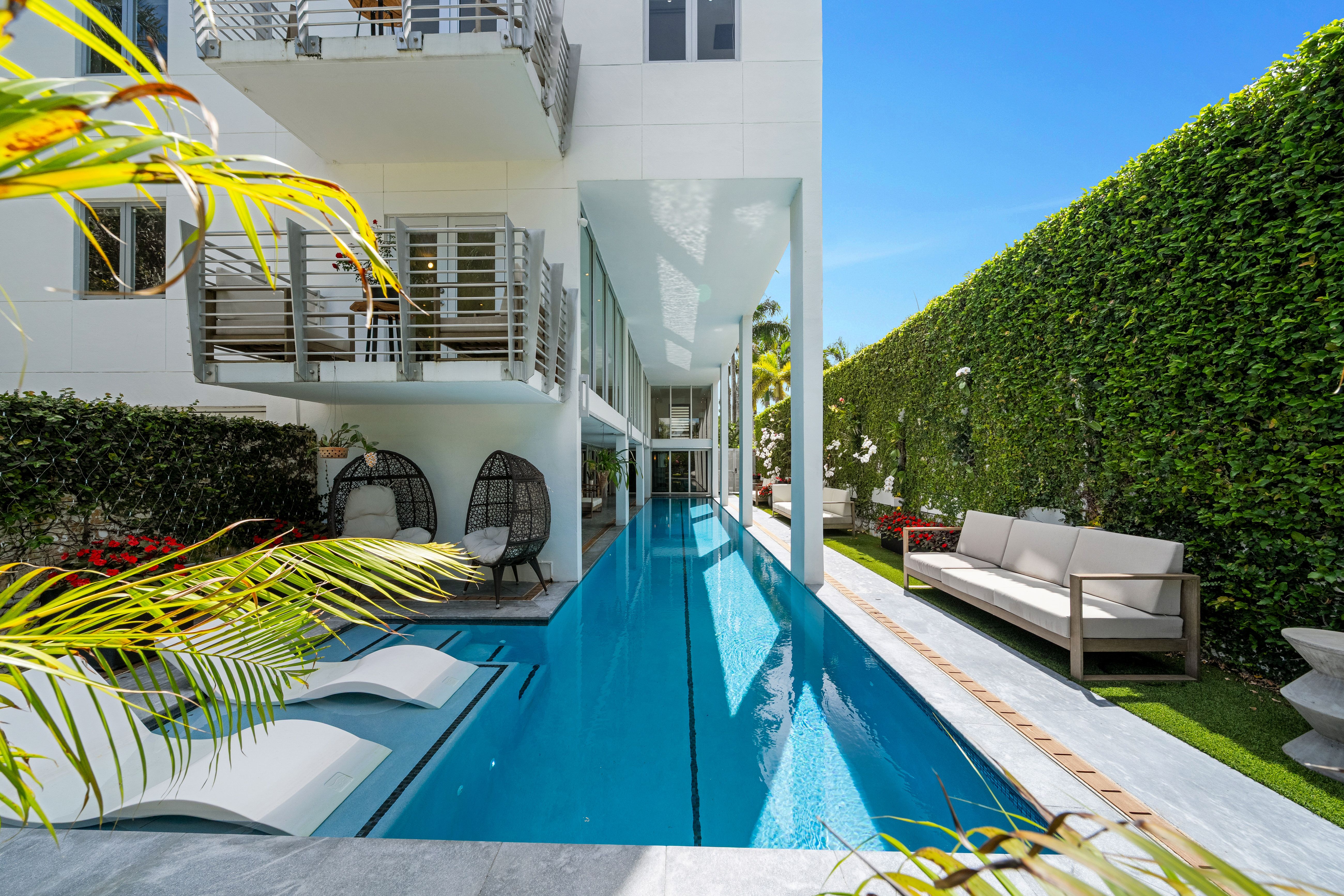 215 Palm Avenue Miami Beach FL 33139