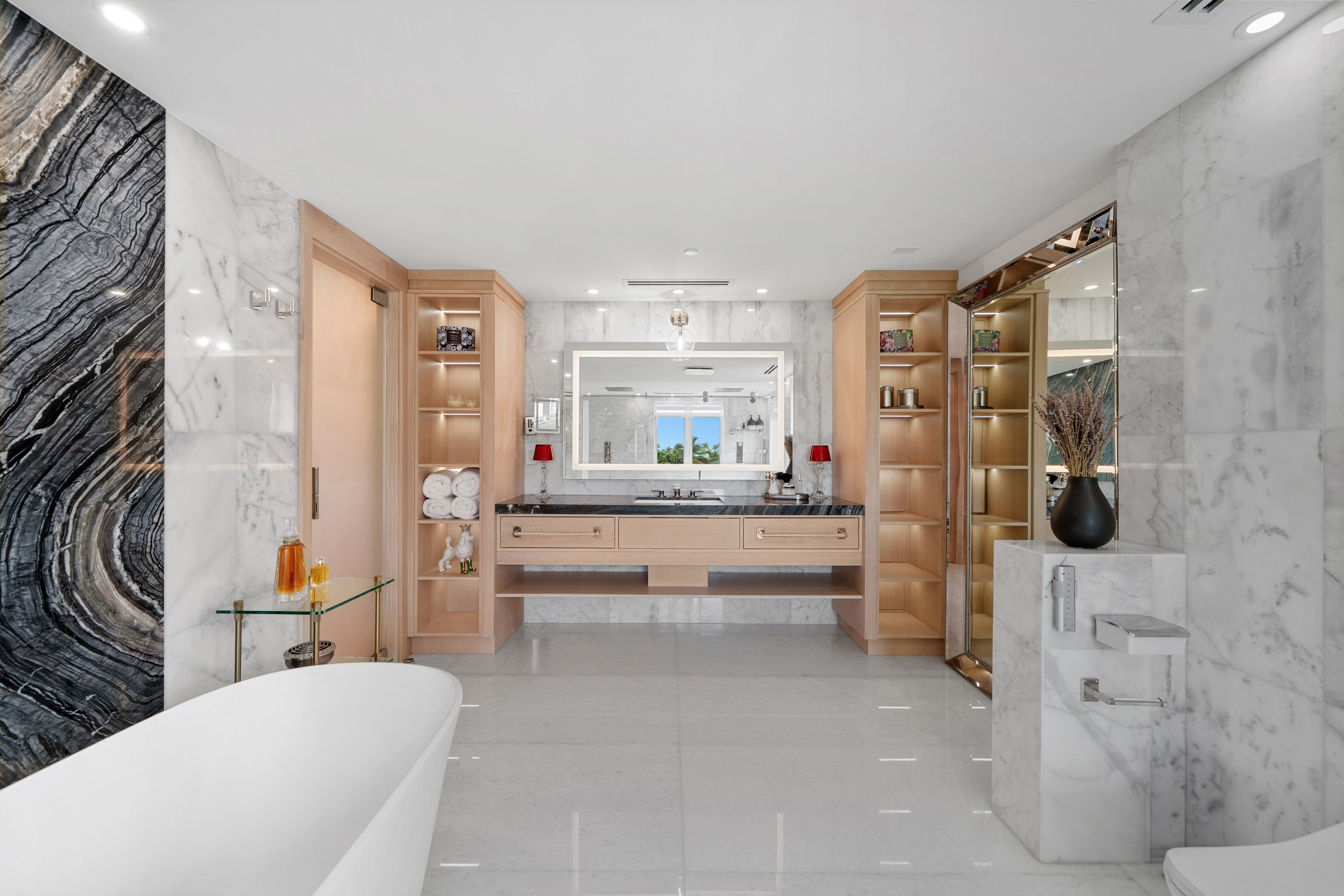 215 Palm Avenue Miami Beach FL 33139